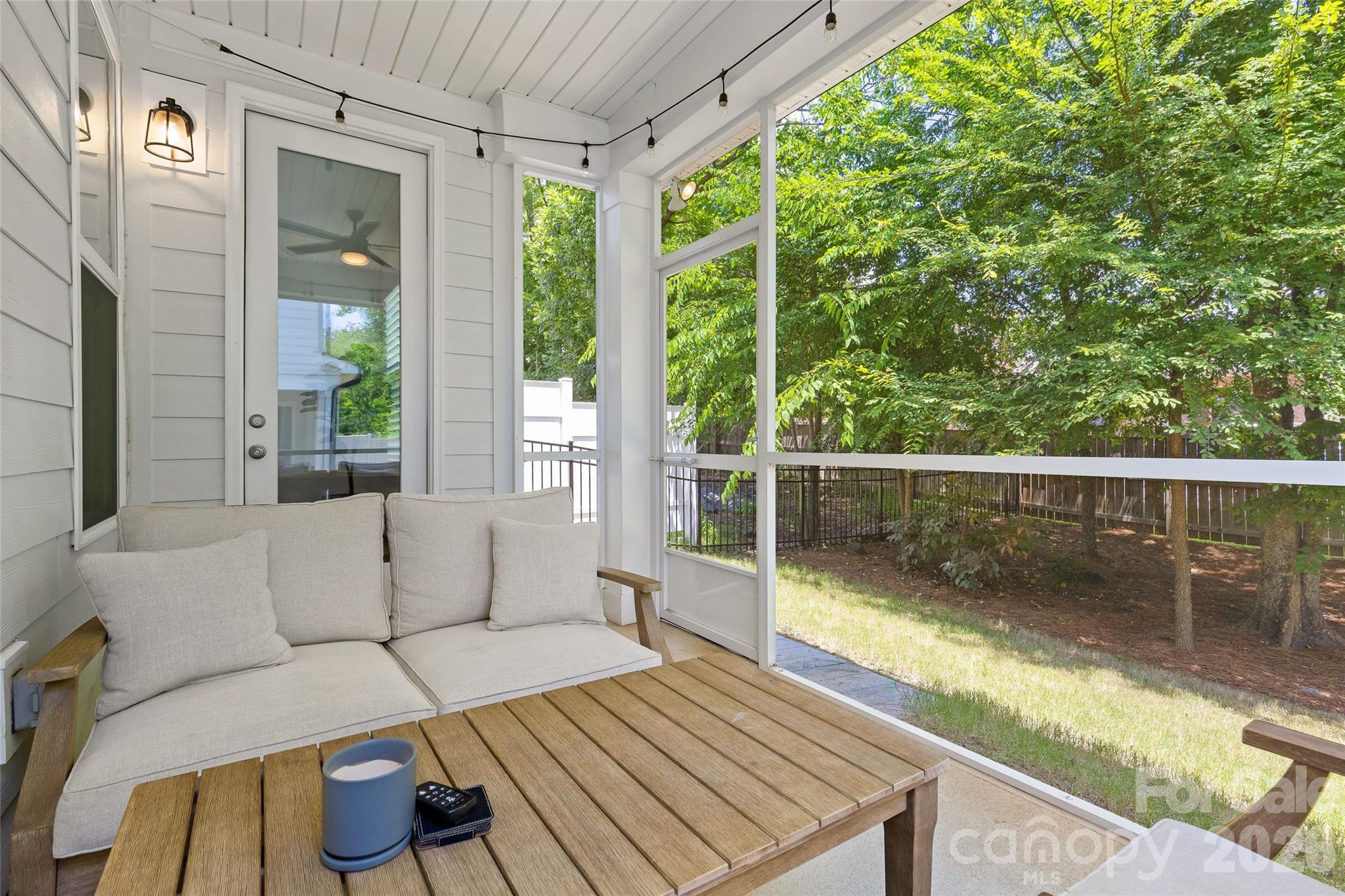 6023 Corbin Woods Court Property Photo 43