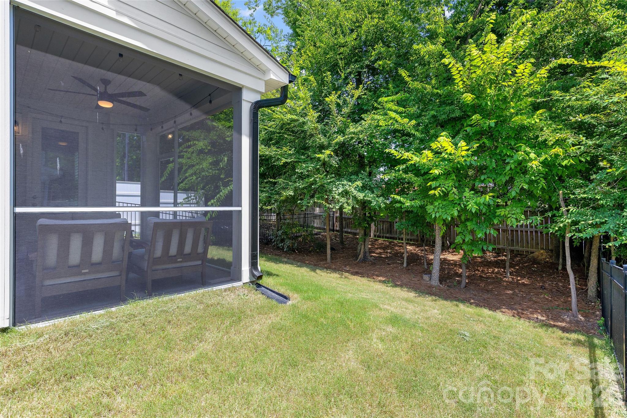 6023 Corbin Woods Court Property Photo 47