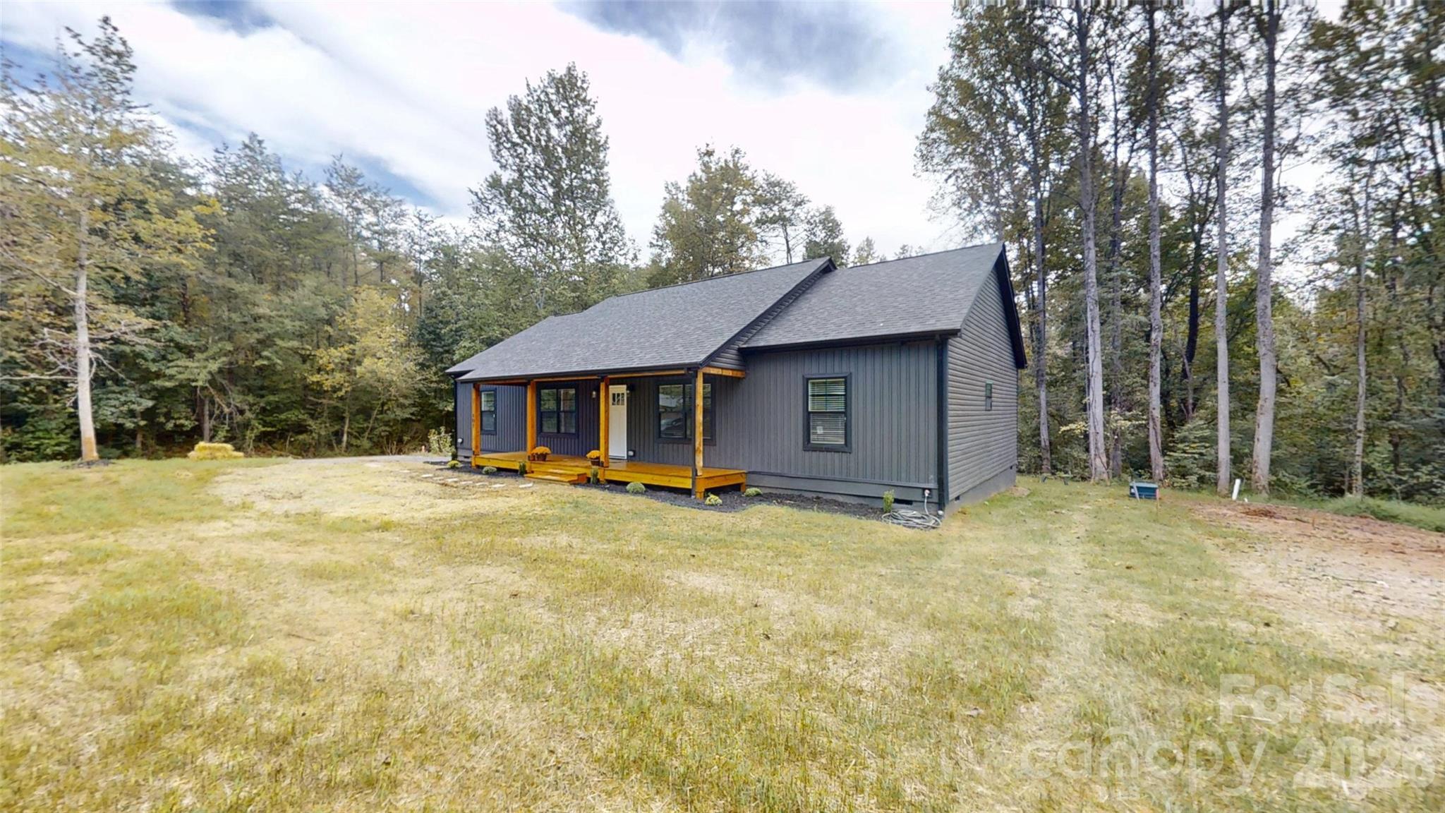101 Riverhills Lane Property Photo 3