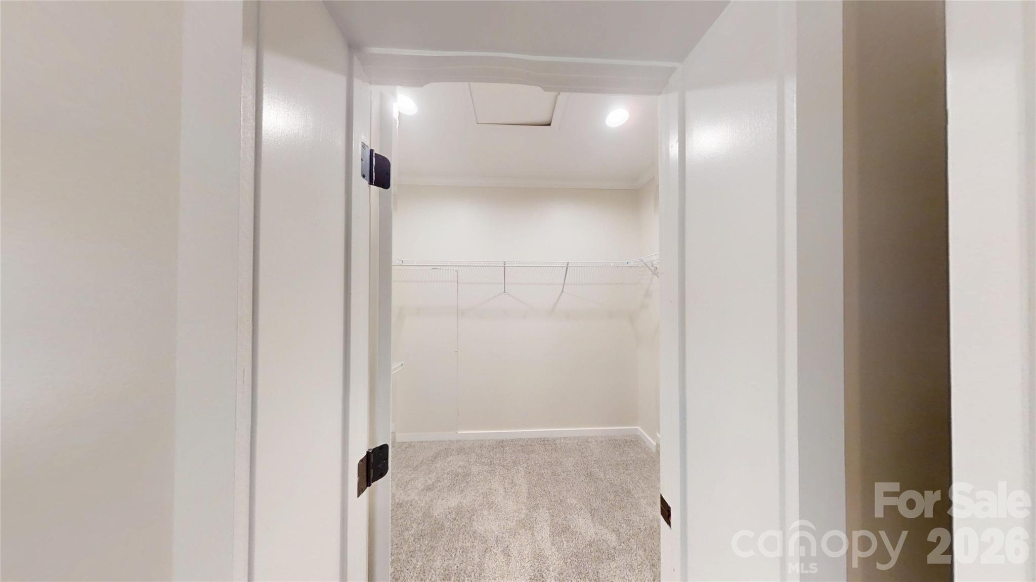 101 Riverhills Lane Property Photo 12