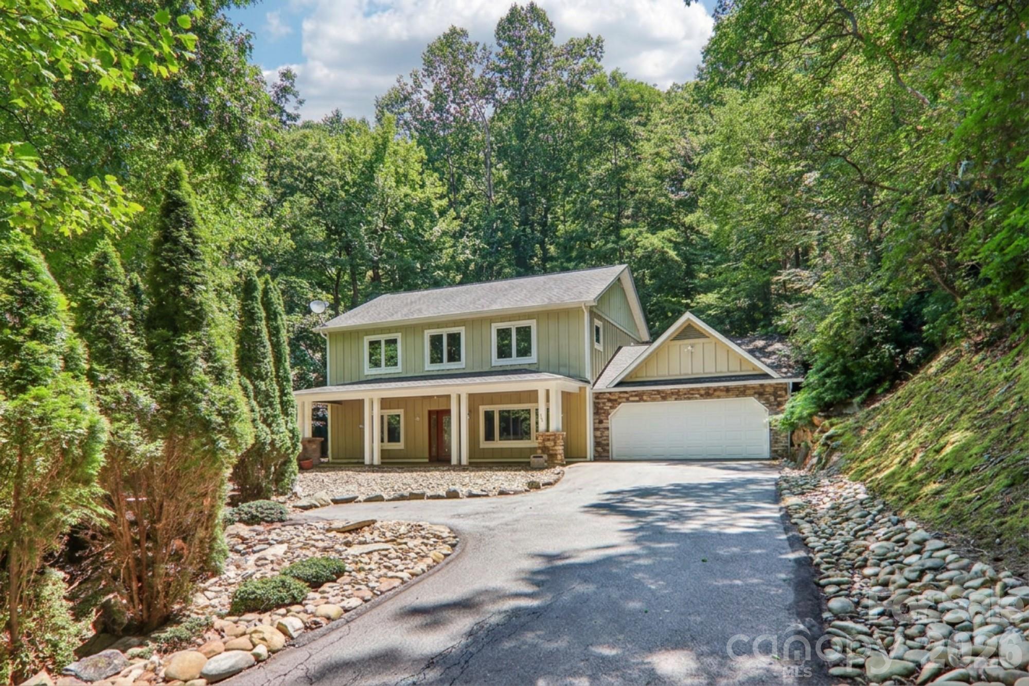 10 Cedar Drive Property Photo 1