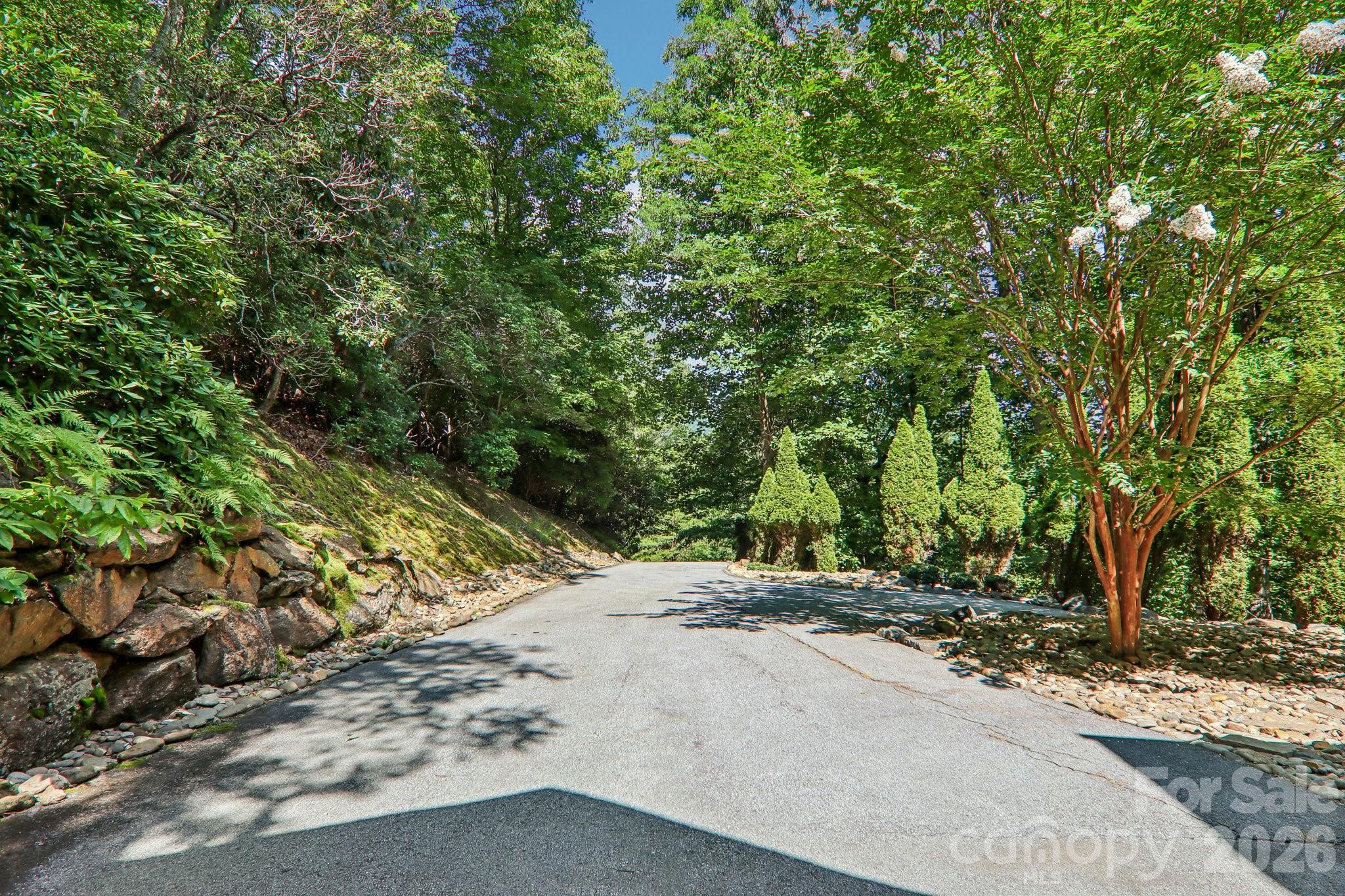 10 Cedar Drive Property Photo 7