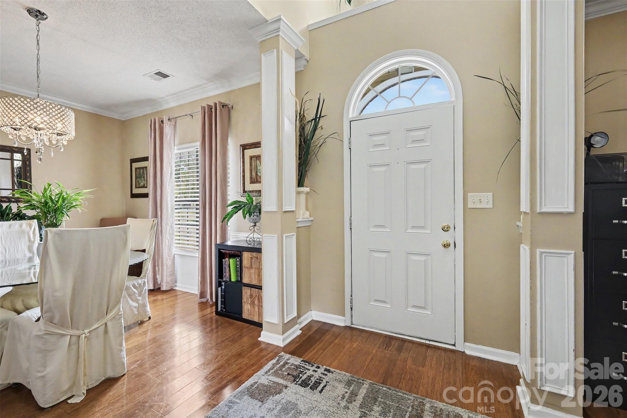 1826 Conifer Circle Property Photo 7