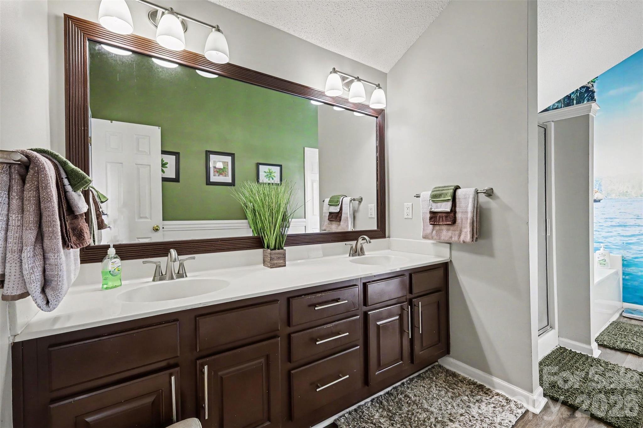 1826 Conifer Circle Property Photo 14