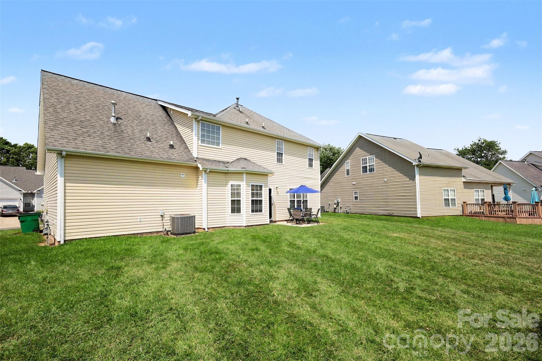 1826 Conifer Circle Property Photo 24