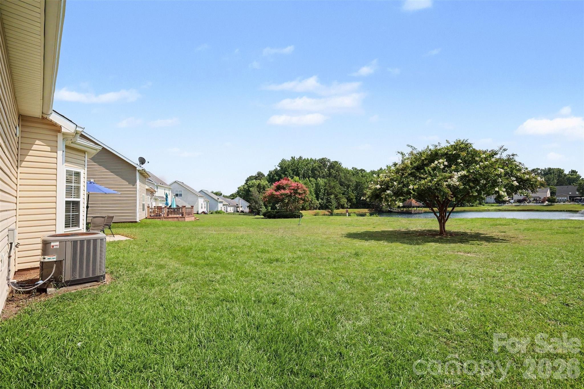 1826 Conifer Circle Property Photo 25
