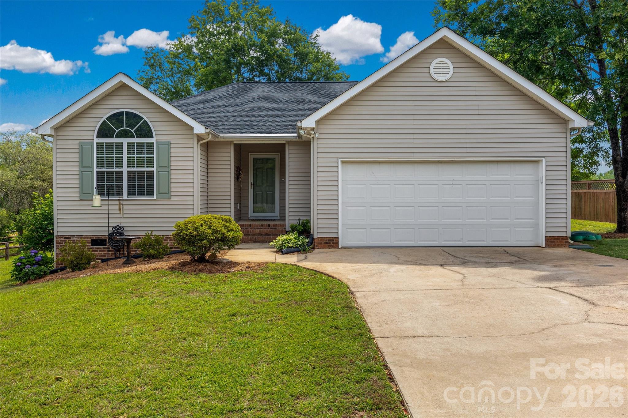 808 Chipmeadow Lane Property Photo 1