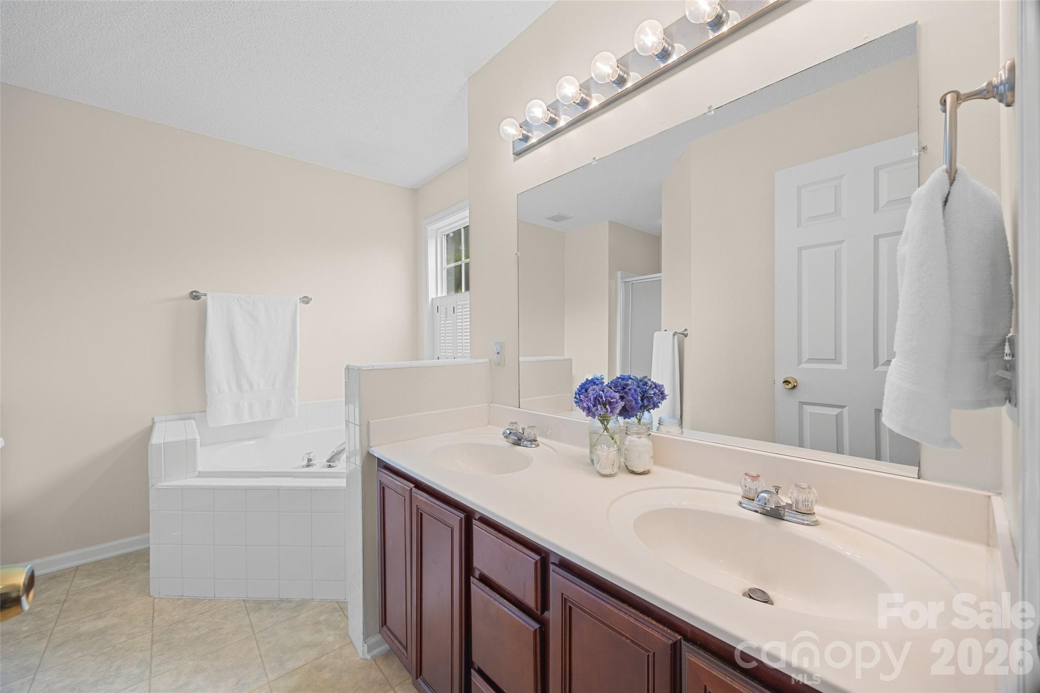 808 Chipmeadow Lane Property Photo 15