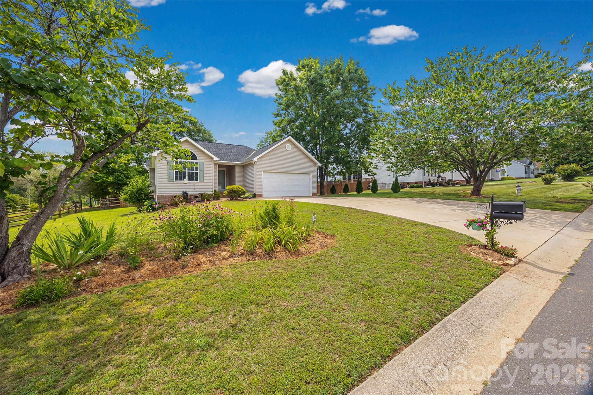 808 Chipmeadow Lane Property Photo 28