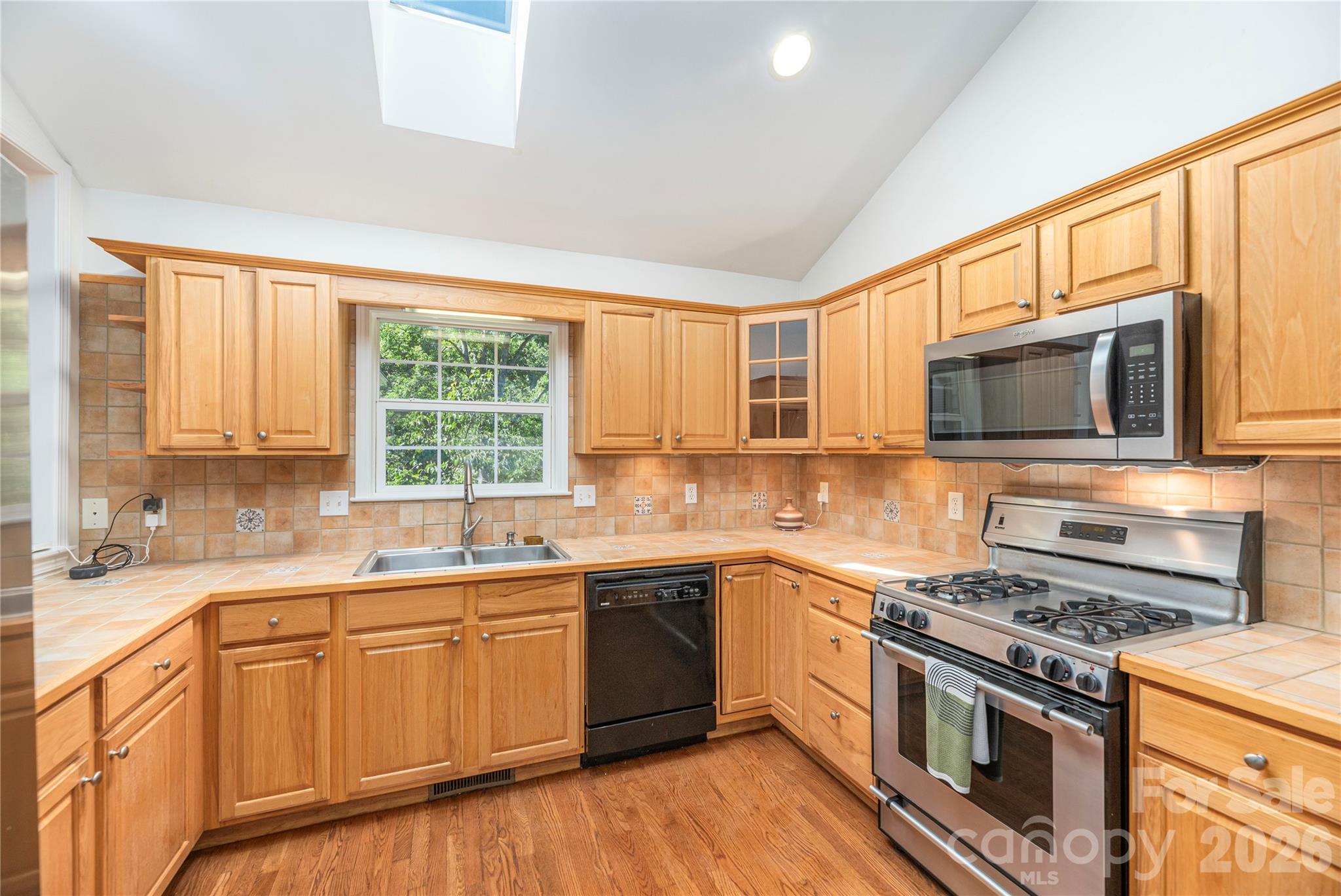 602 Hidden Springs Drive Property Photo 19