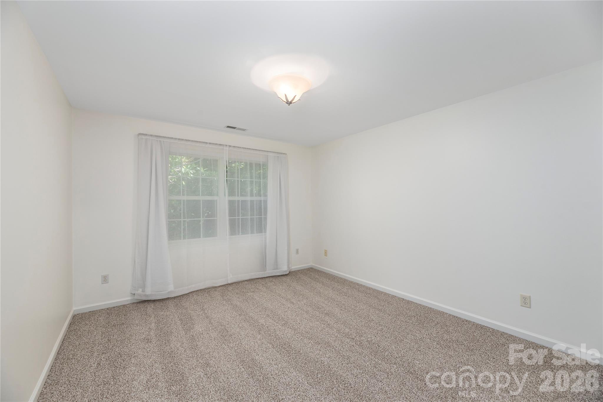 602 Hidden Springs Drive Property Photo 30