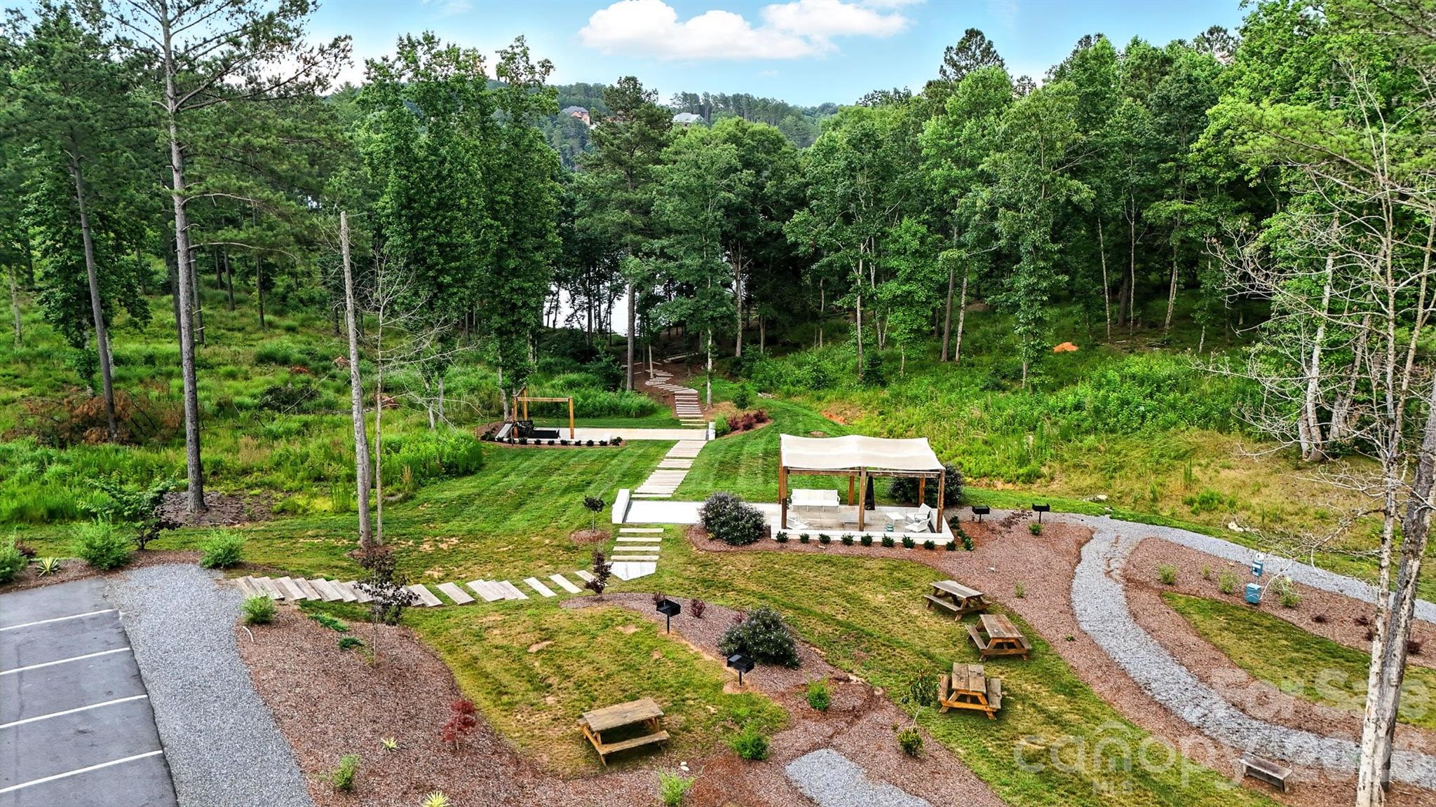 3283 Pyramid Peak Trail Property Photo 15