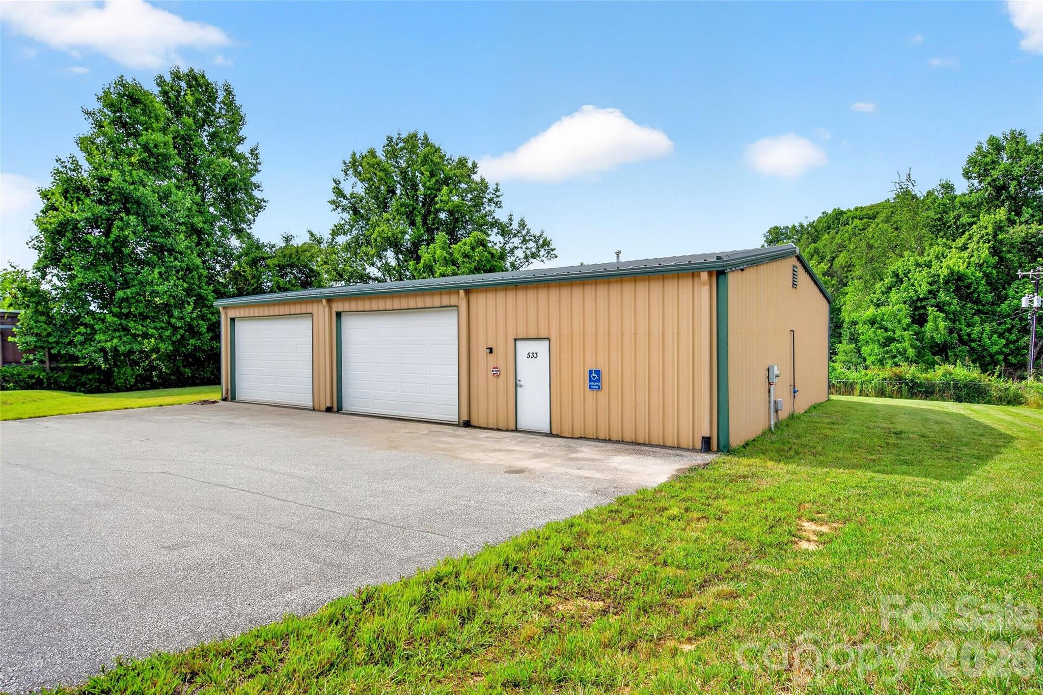 533 Catawba River Road Property Photo 1