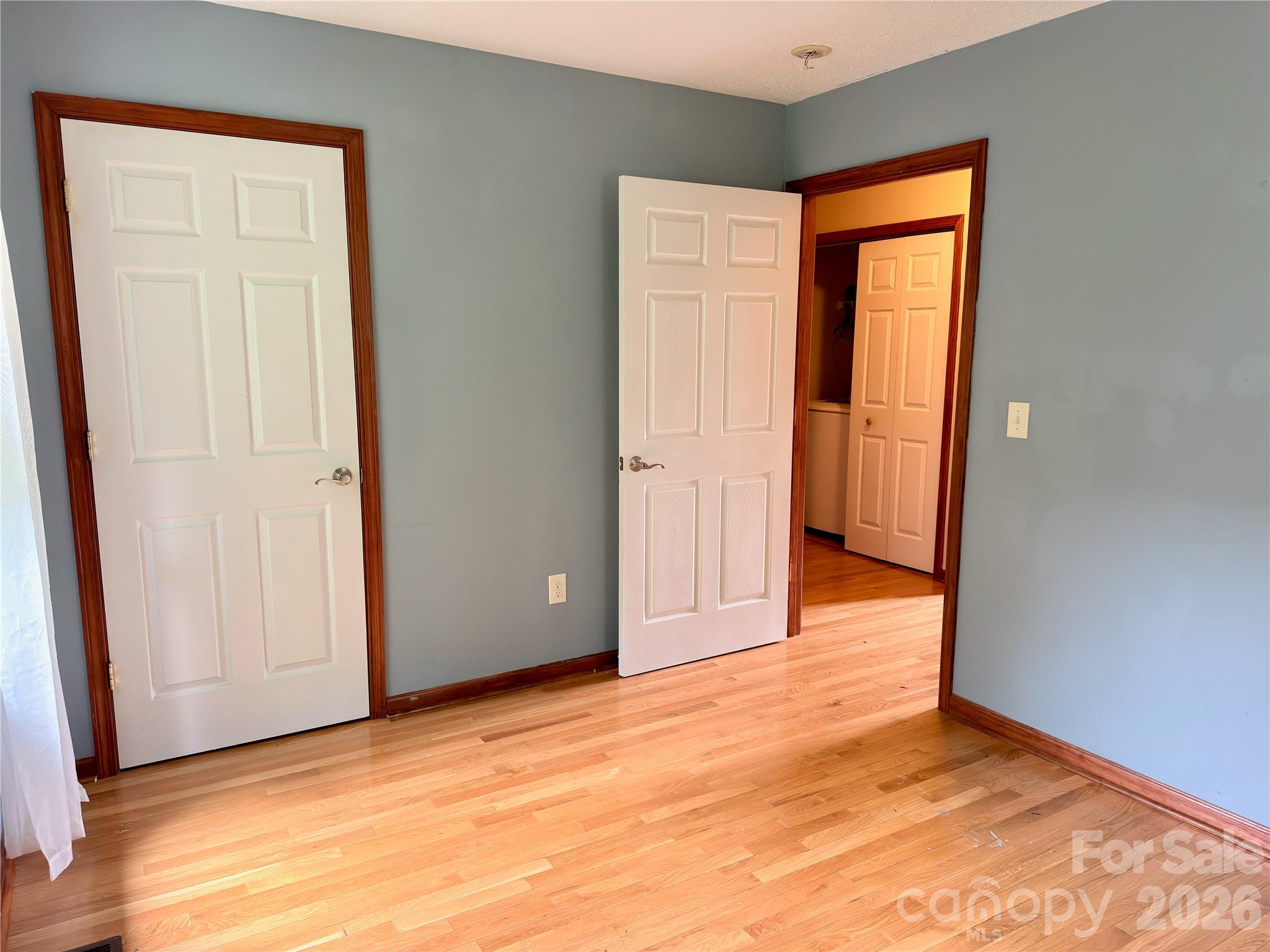 5 Springmill Drive Property Photo 16