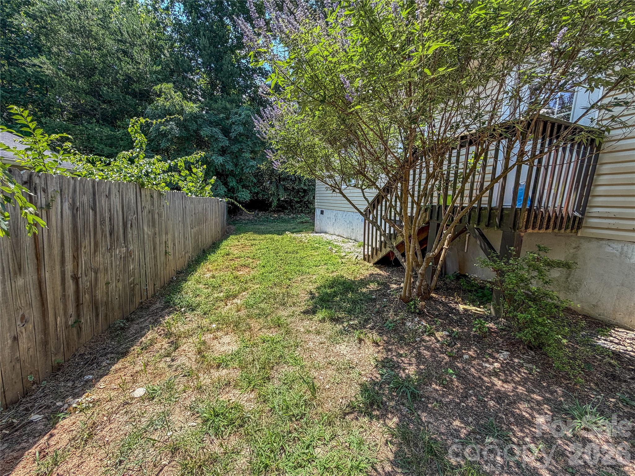 5 Springmill Drive Property Photo 22