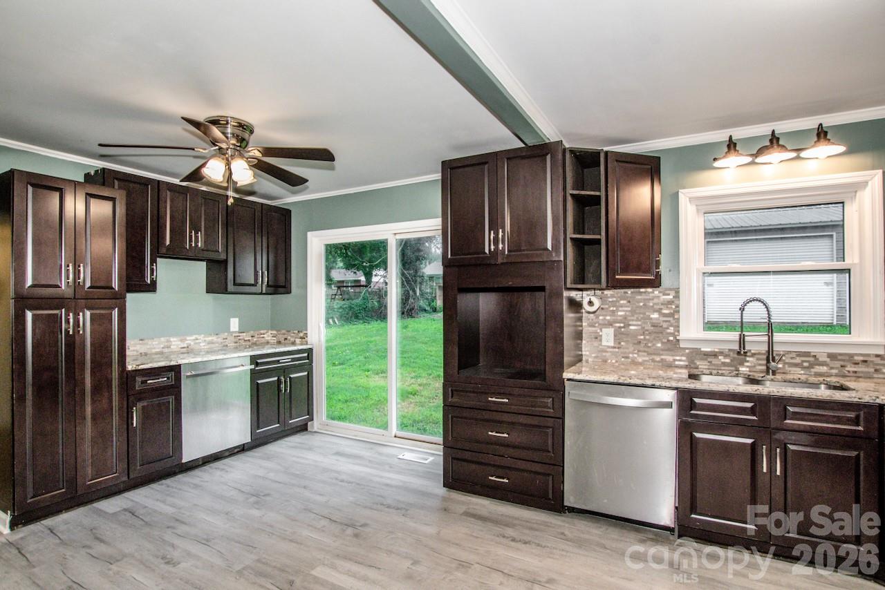 1317 Meadowbrook Circle Property Photo 16