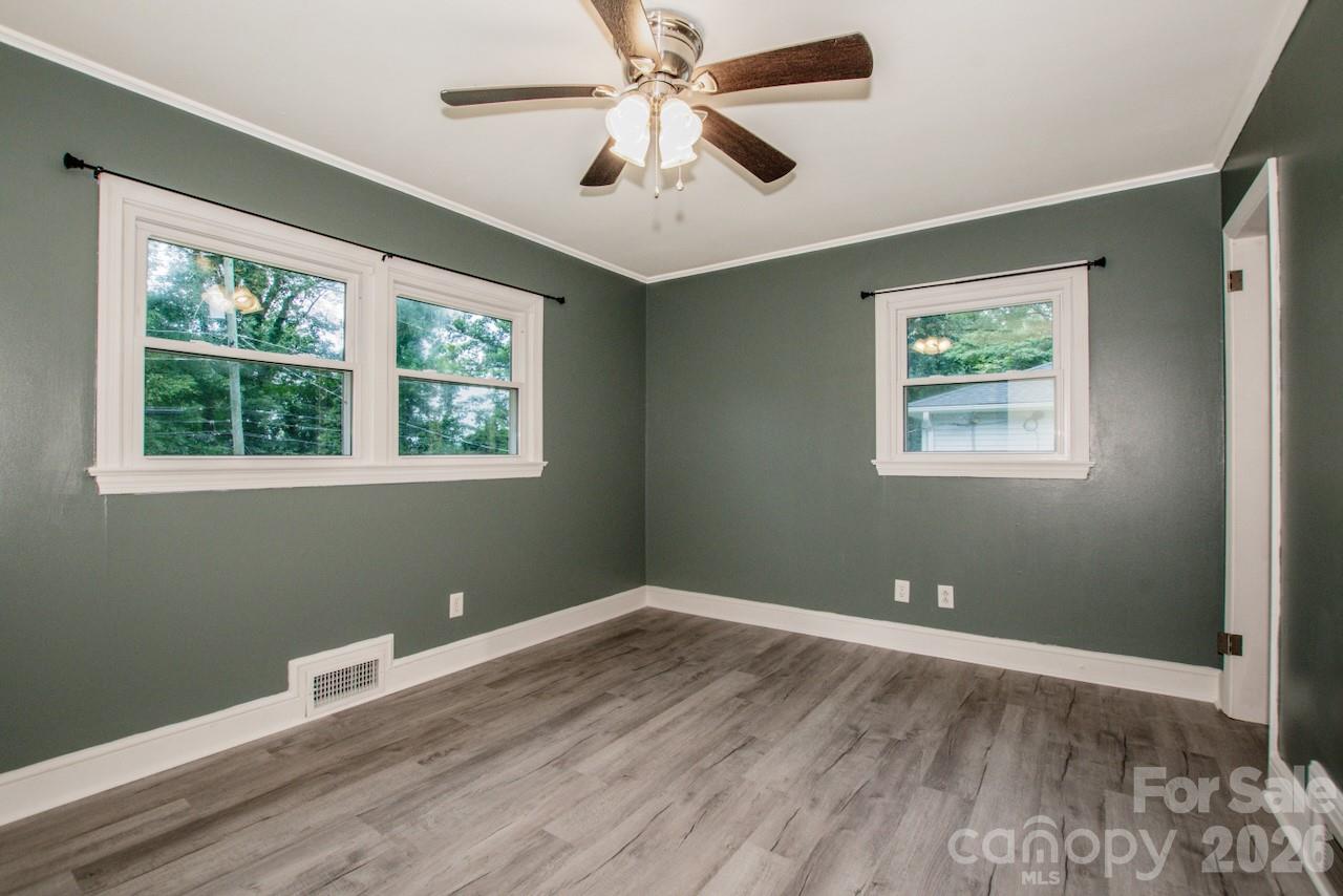 1317 Meadowbrook Circle Property Photo 23
