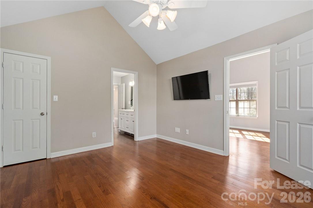 8401 Southgate Commons Drive Property Photo 9