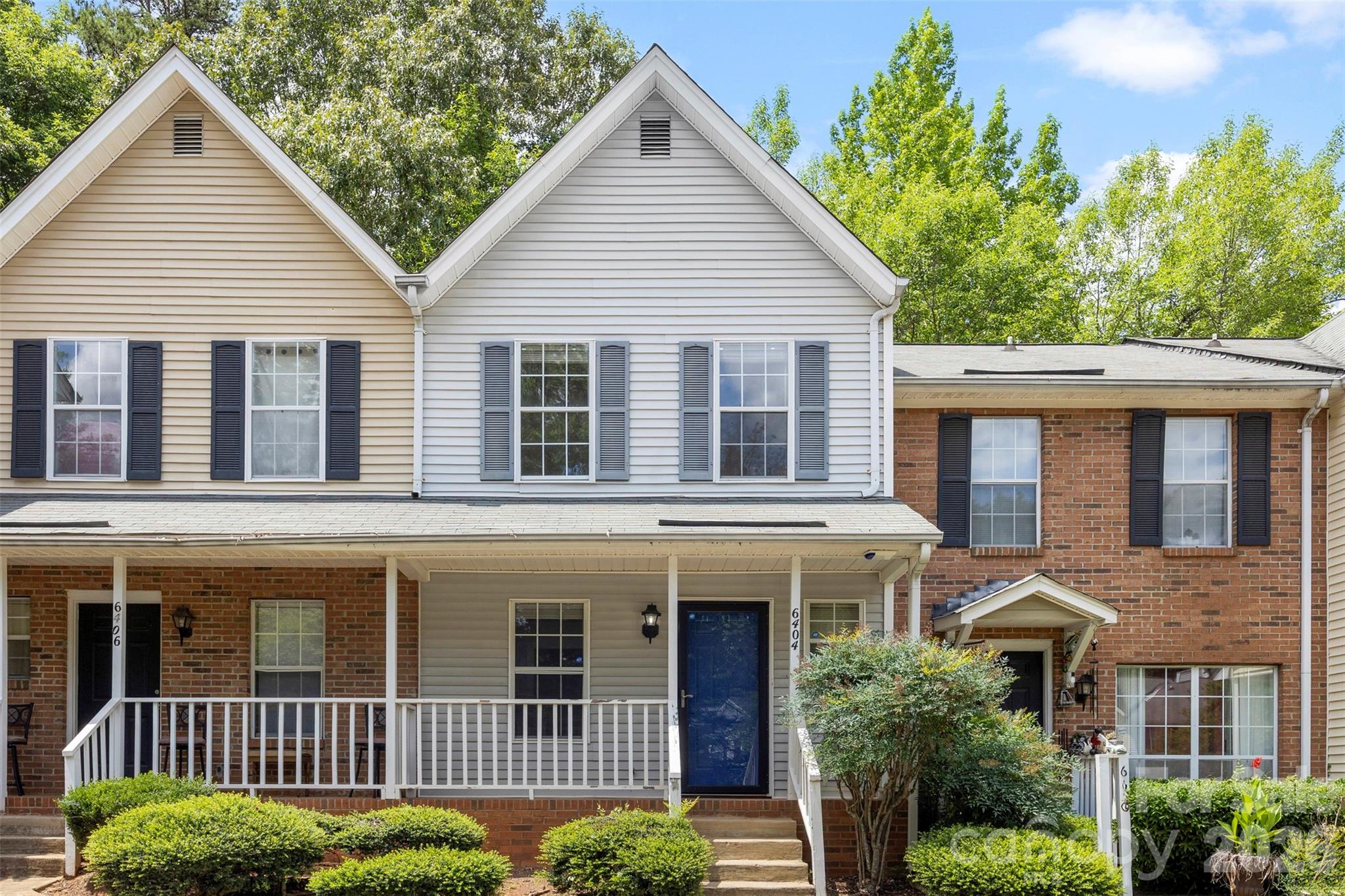 6404 Windsor Gate Lane Property Photo 1