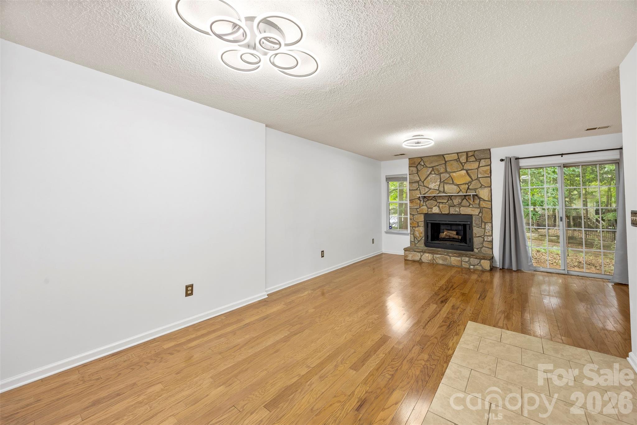 6404 Windsor Gate Lane Property Photo 10