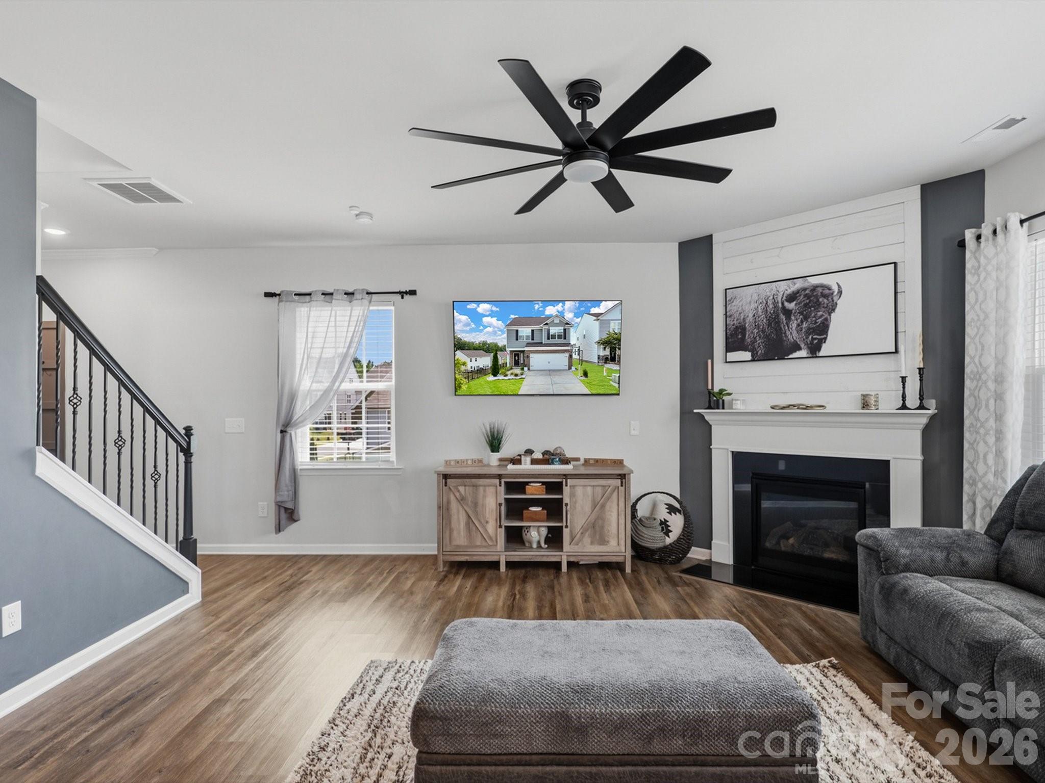 4817 Hawksbill Lane Property Photo 4