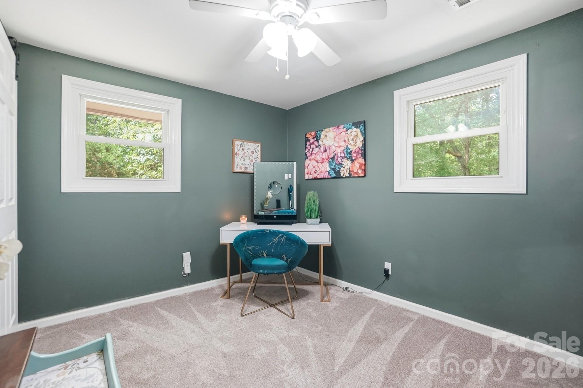2220 Oldfield Road Property Photo 19