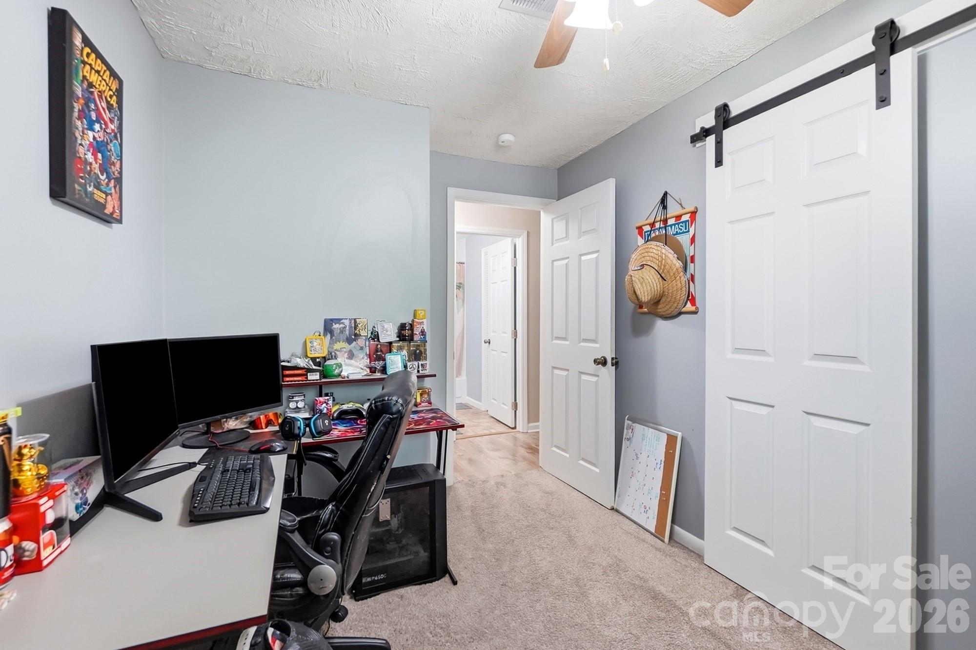 2220 Oldfield Road Property Photo 23