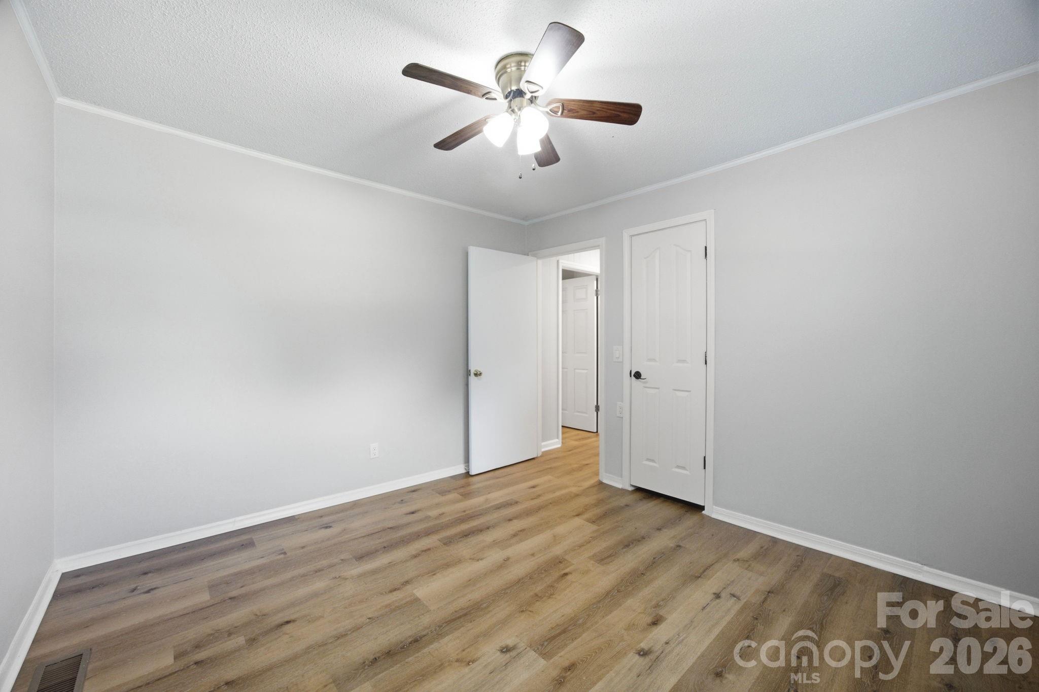 3014 Curtis Street Property Photo 6
