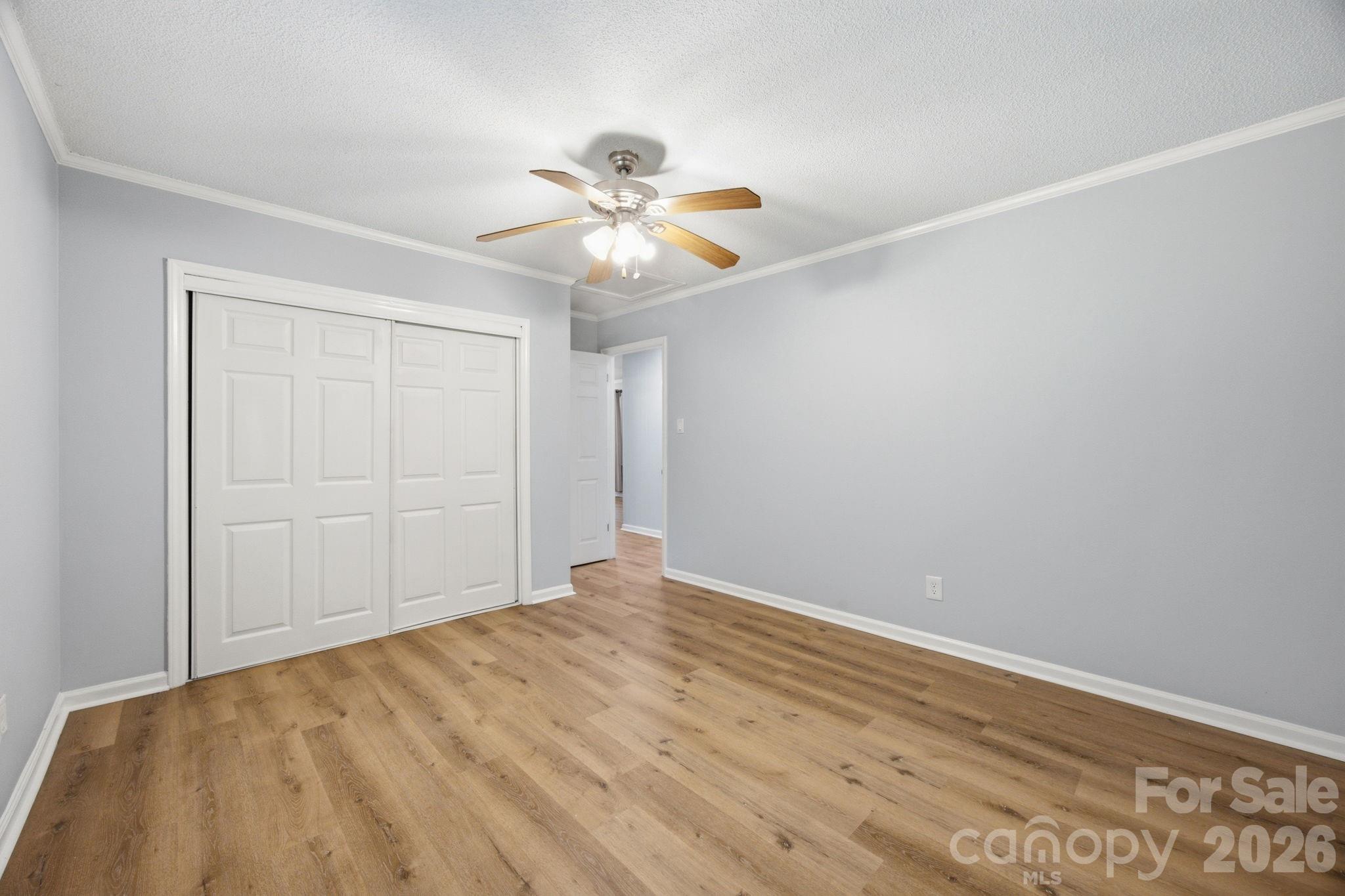 3014 Curtis Street Property Photo 8