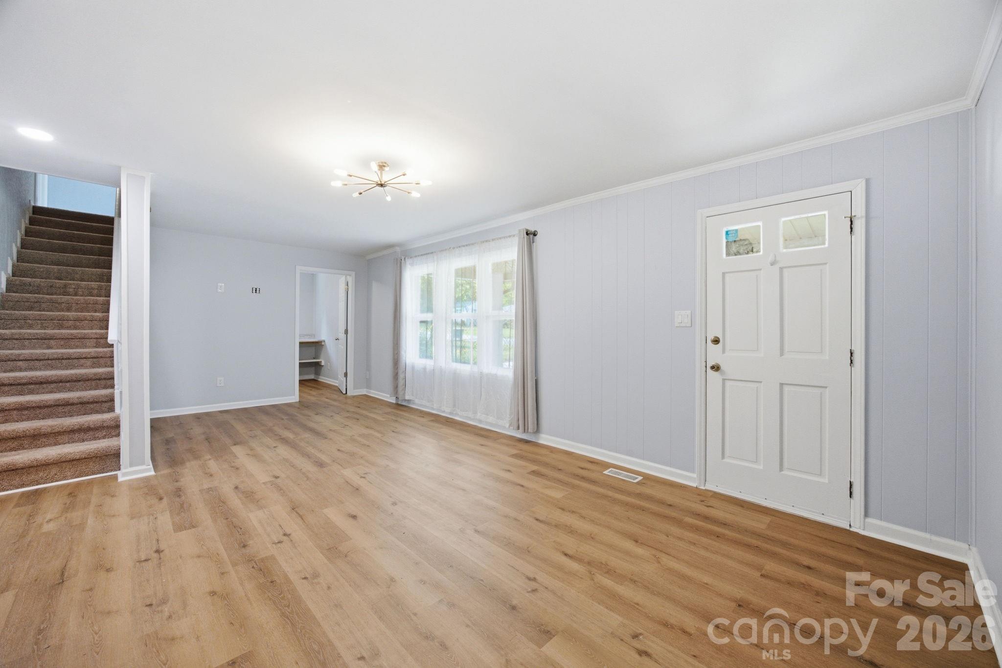 3014 Curtis Street Property Photo 12