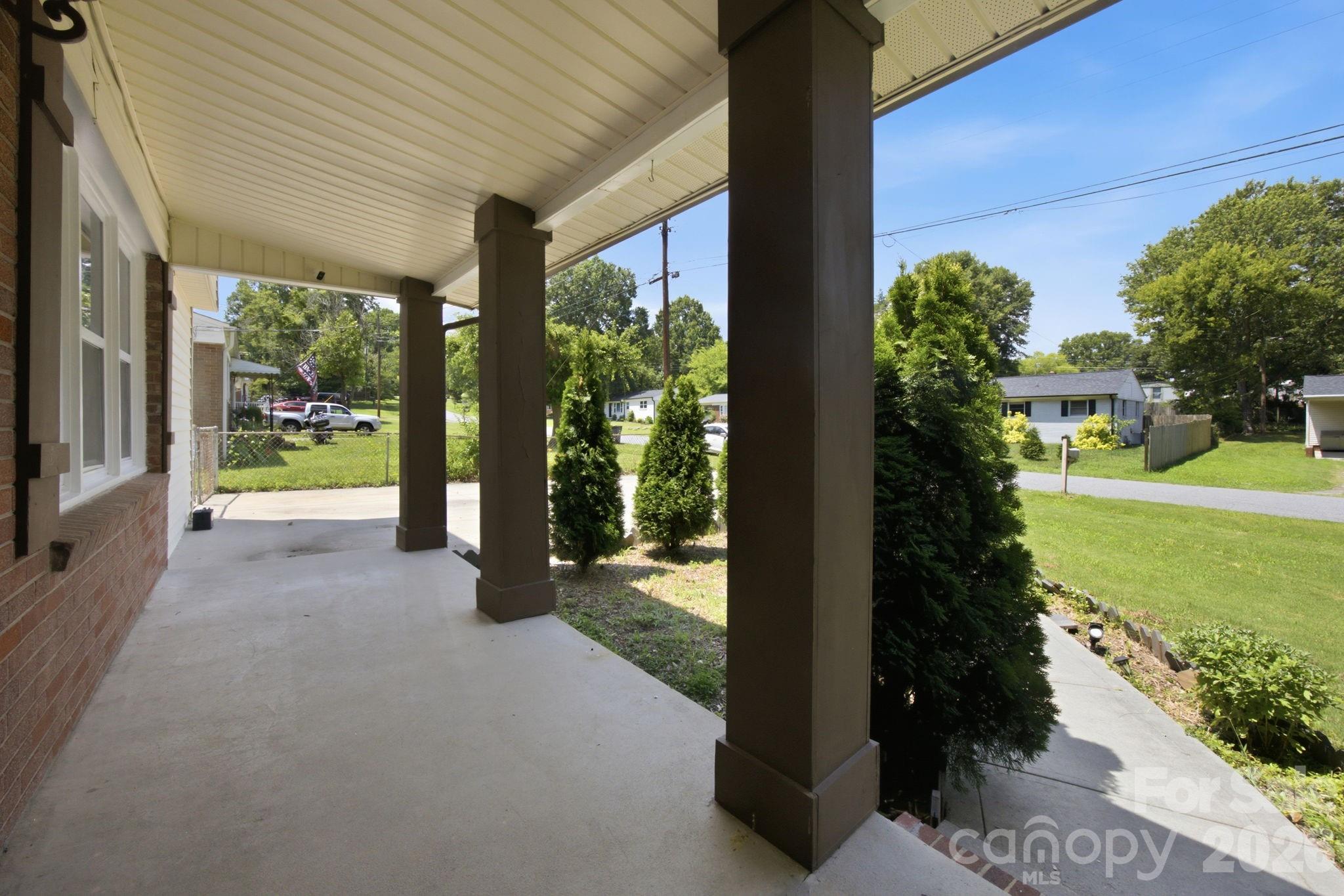 3014 Curtis Street Property Photo 28