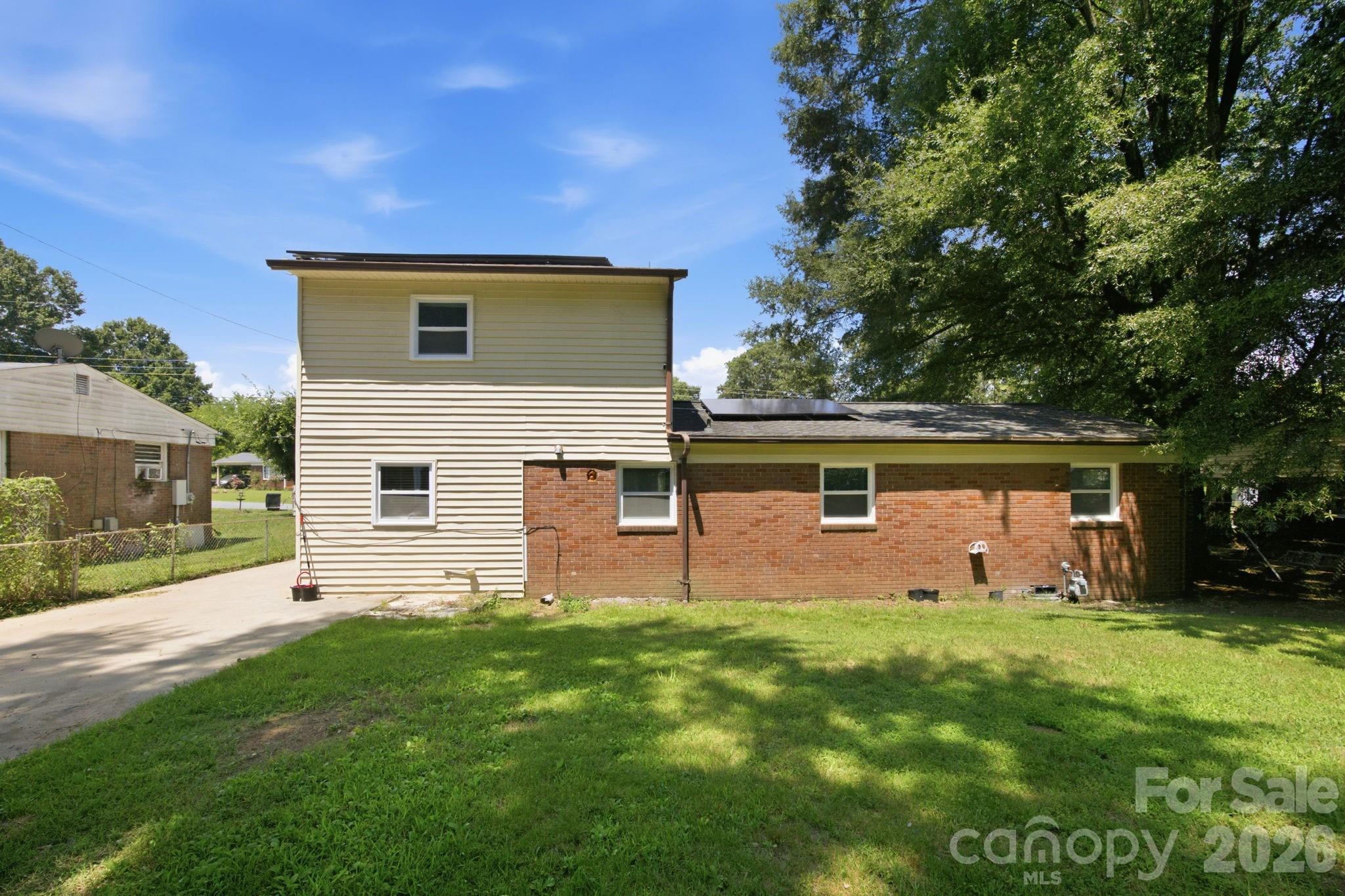 3014 Curtis Street Property Photo 34