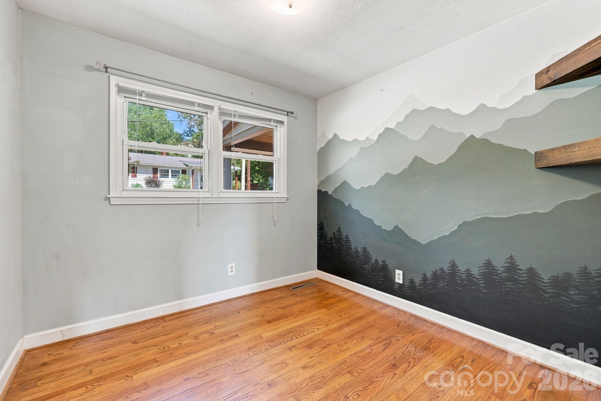 14 E Indiana Avenue Property Photo 10