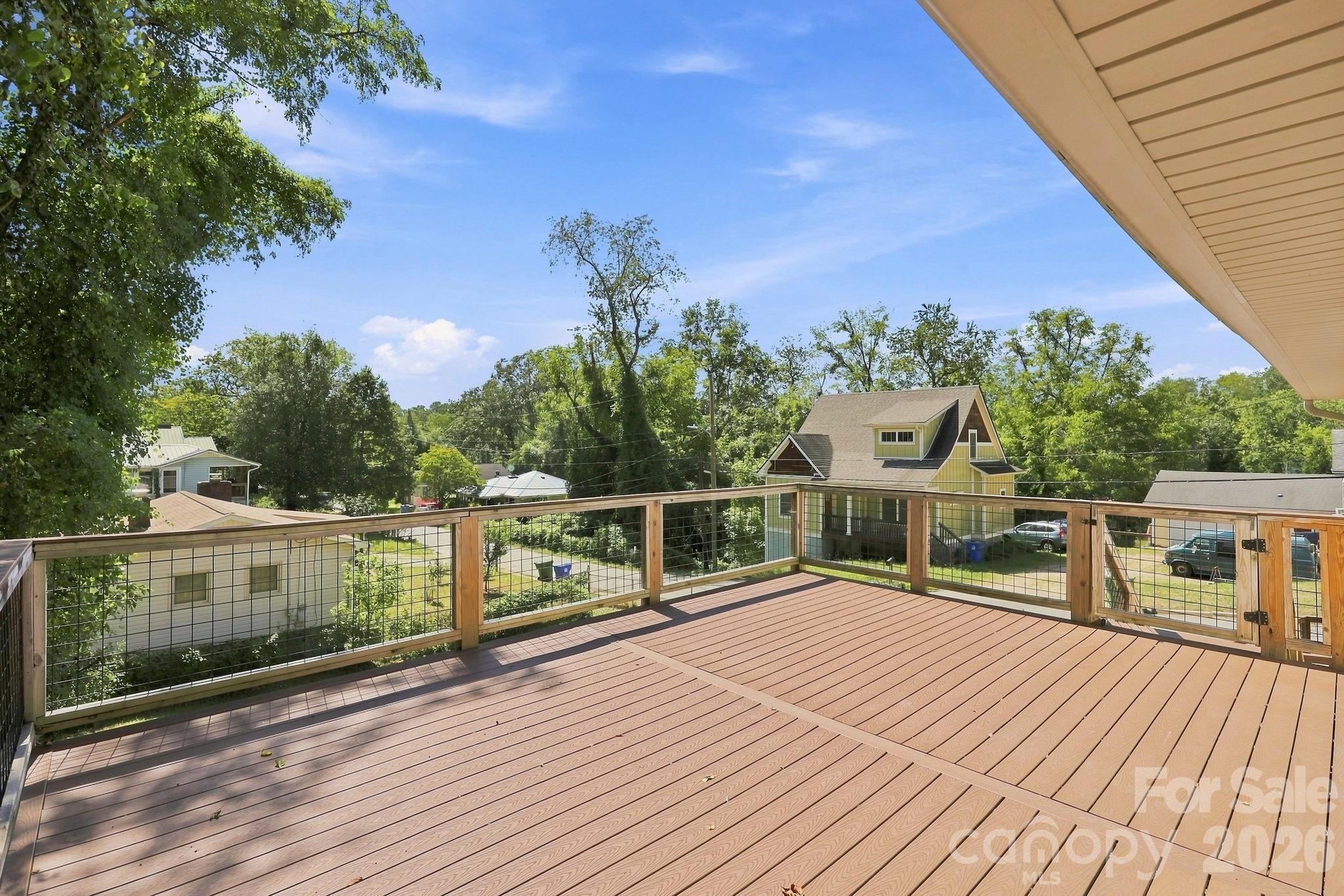 14 E Indiana Avenue Property Photo 14