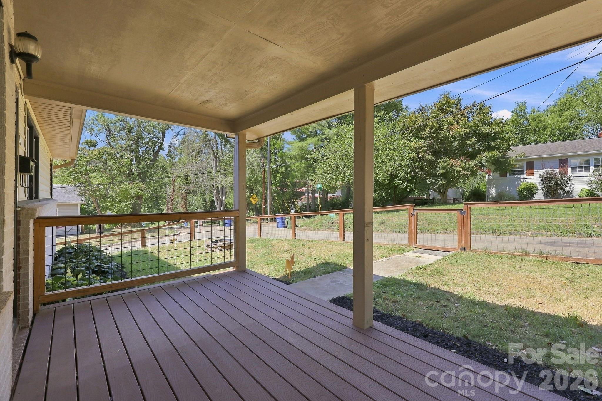 14 E Indiana Avenue Property Photo 15