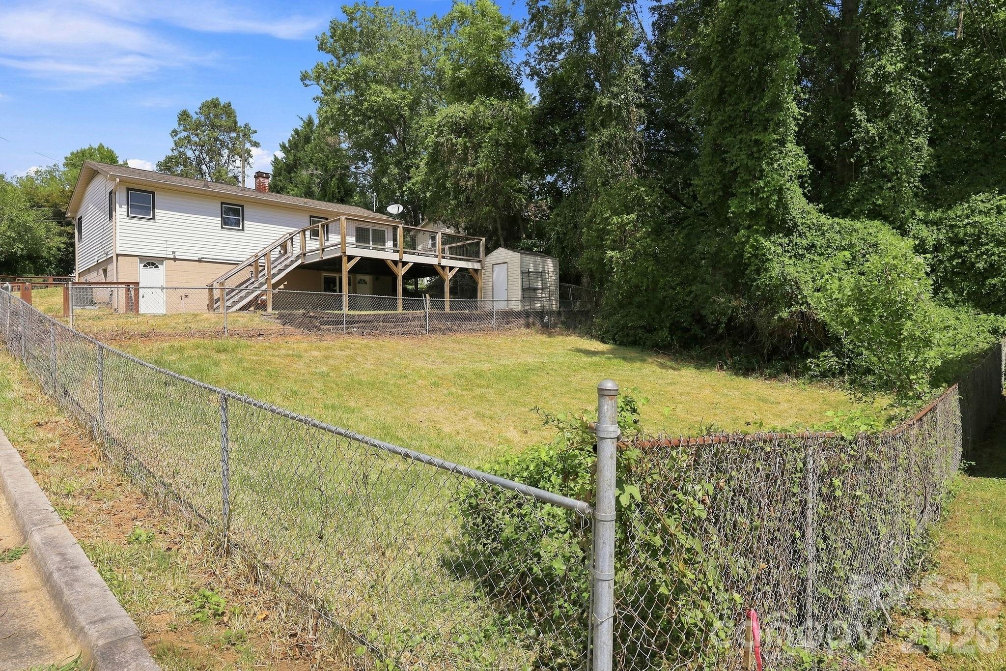 14 E Indiana Avenue Property Photo 26