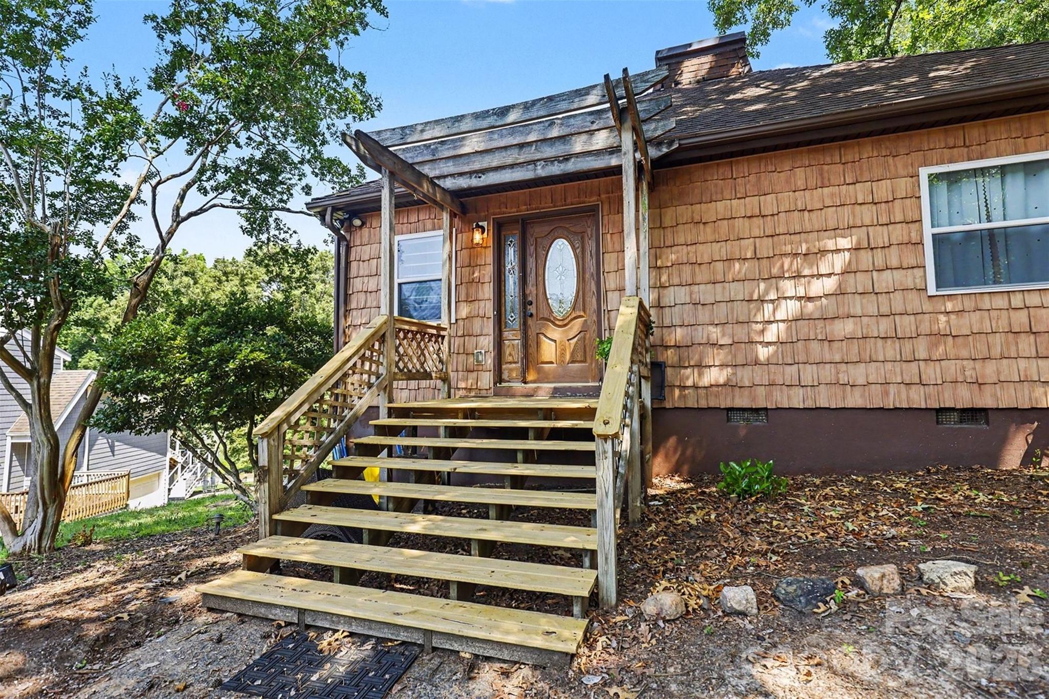 16033 Samoa Court Property Photo 12