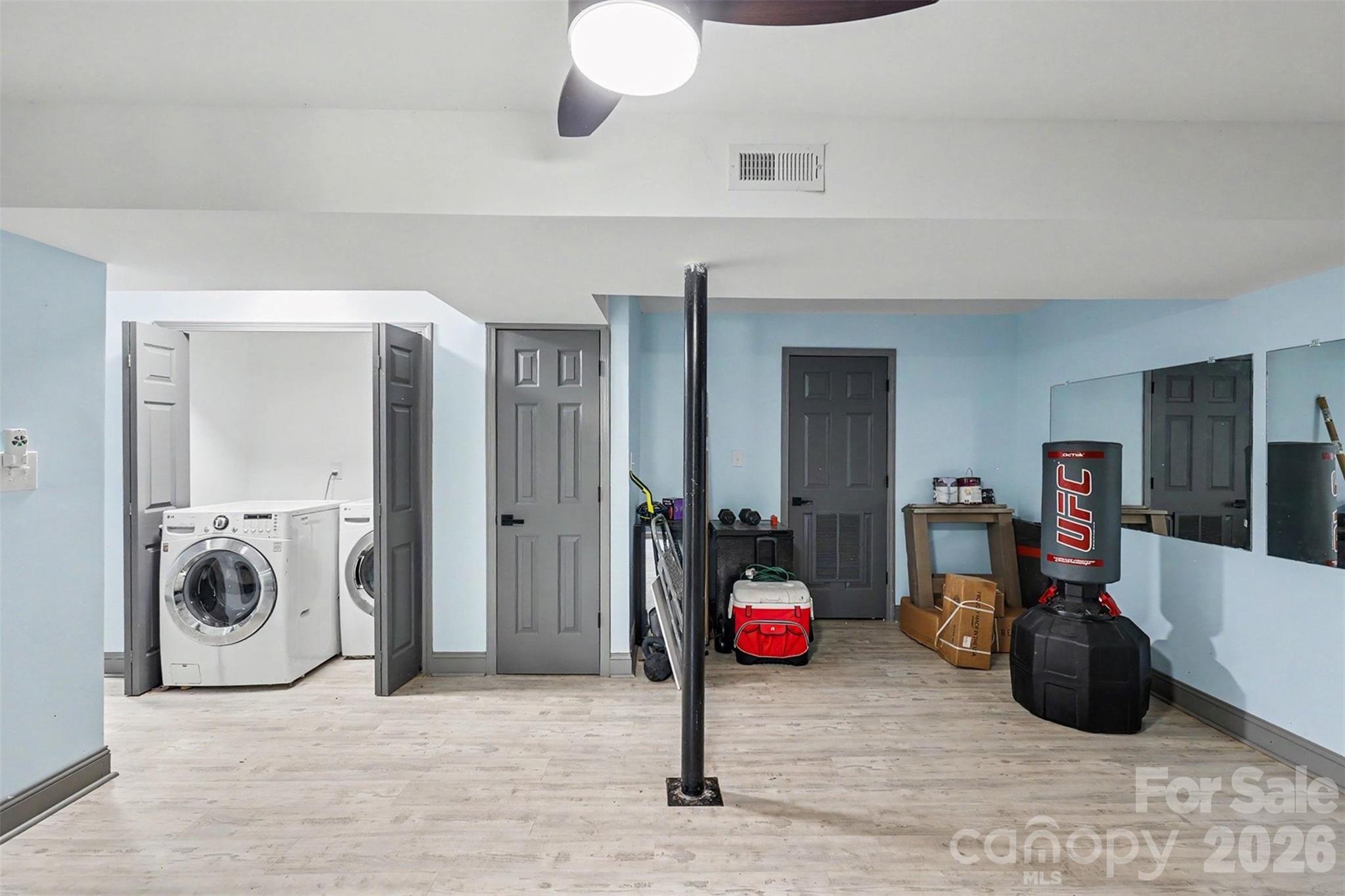16033 Samoa Court Property Photo 28