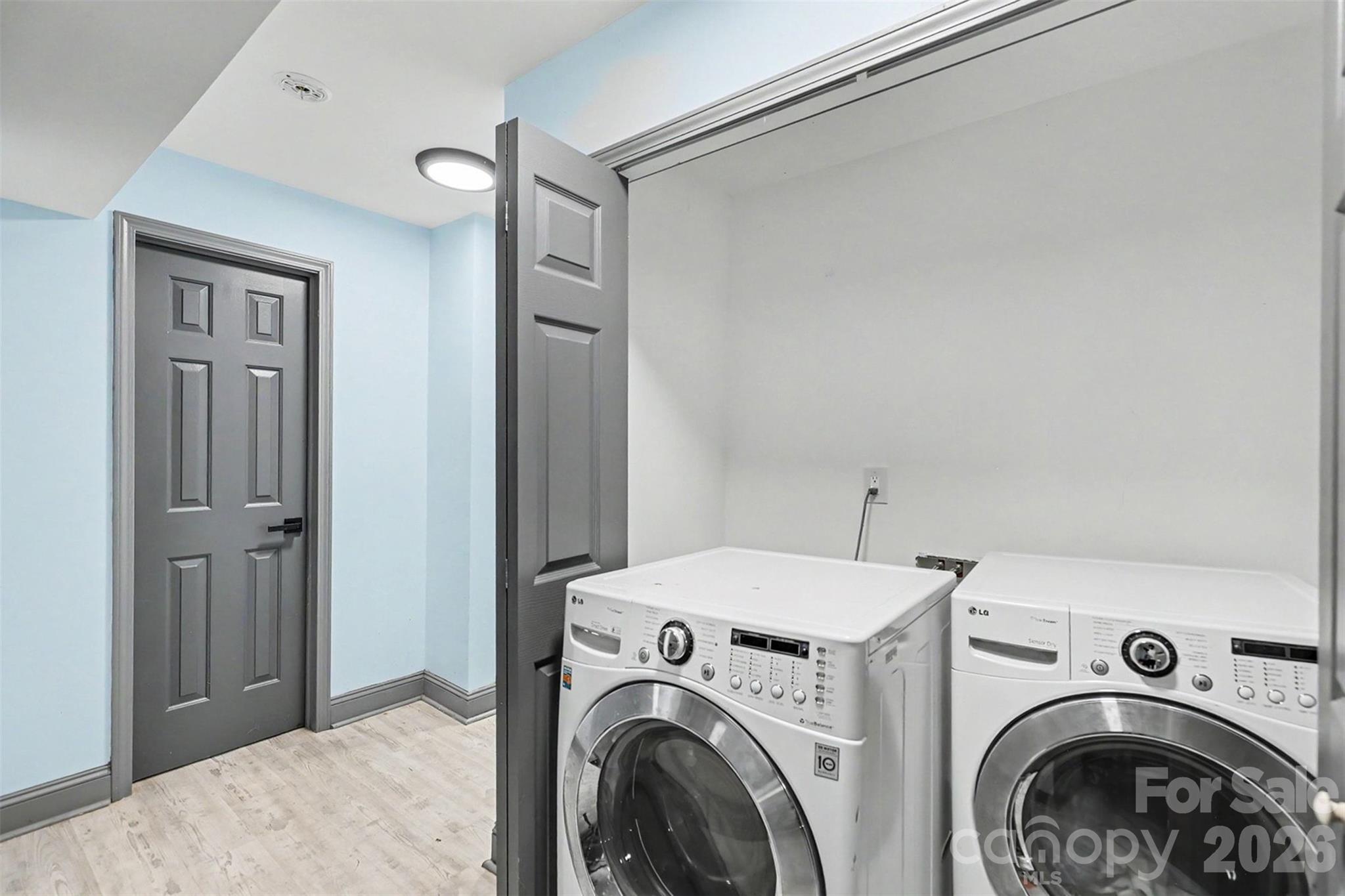 16033 Samoa Court Property Photo 30