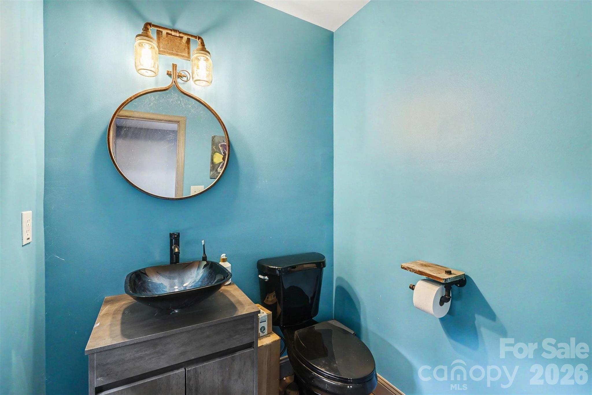 16033 Samoa Court Property Photo 34