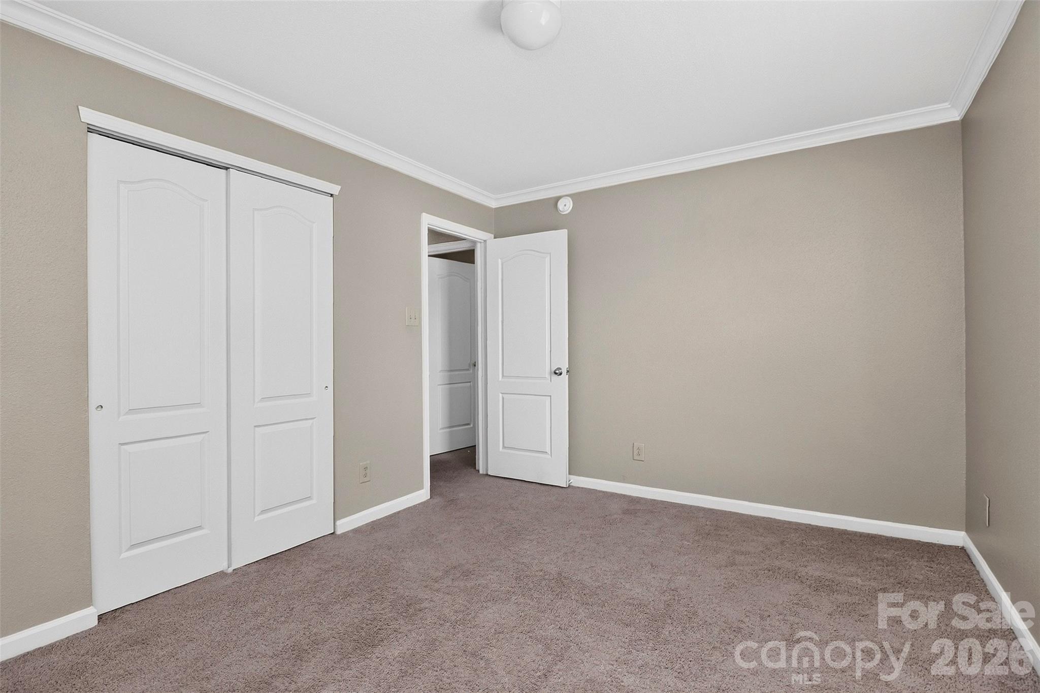 209 Farm Springs Drive Property Photo 37