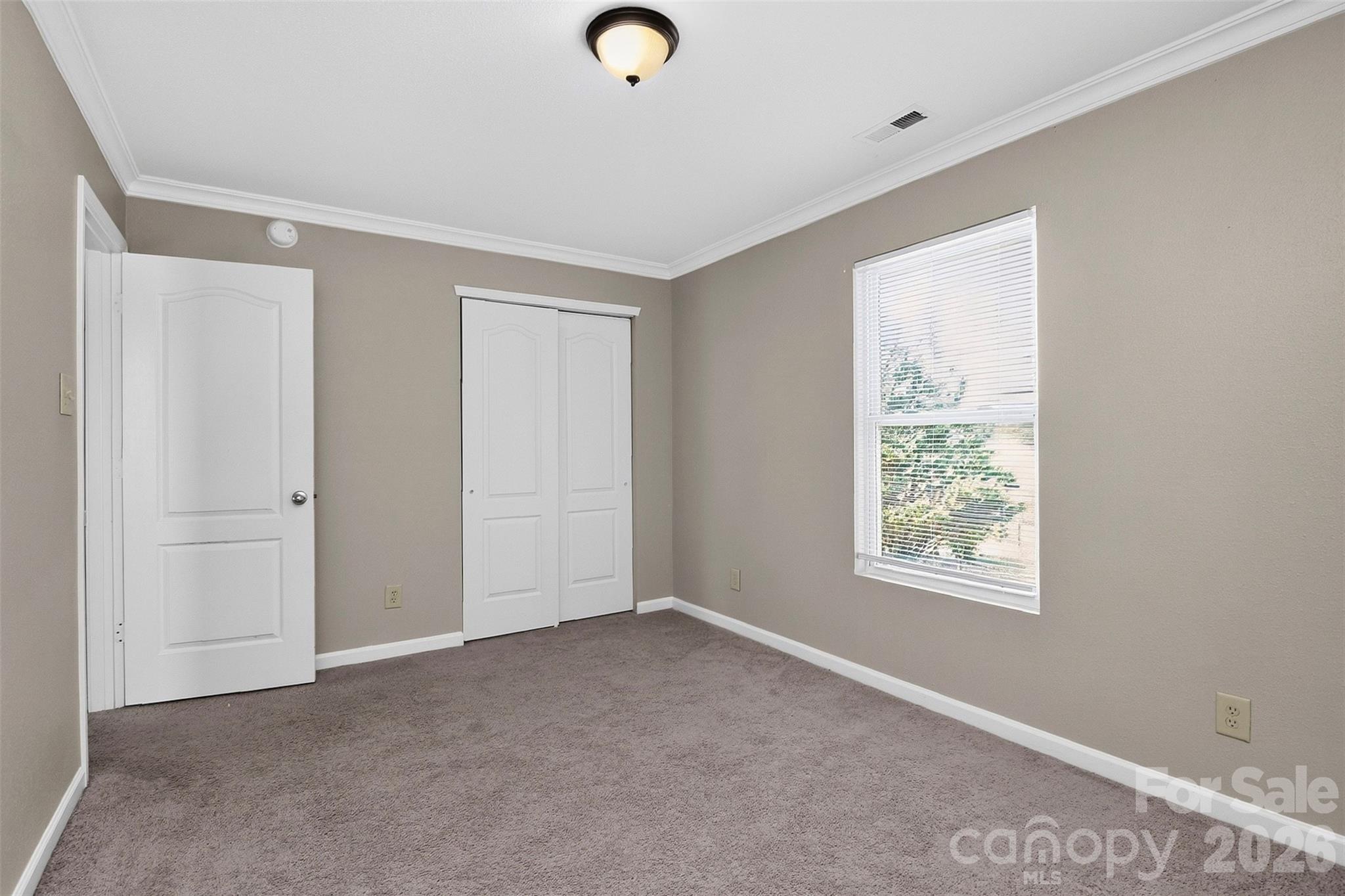 209 Farm Springs Drive Property Photo 39