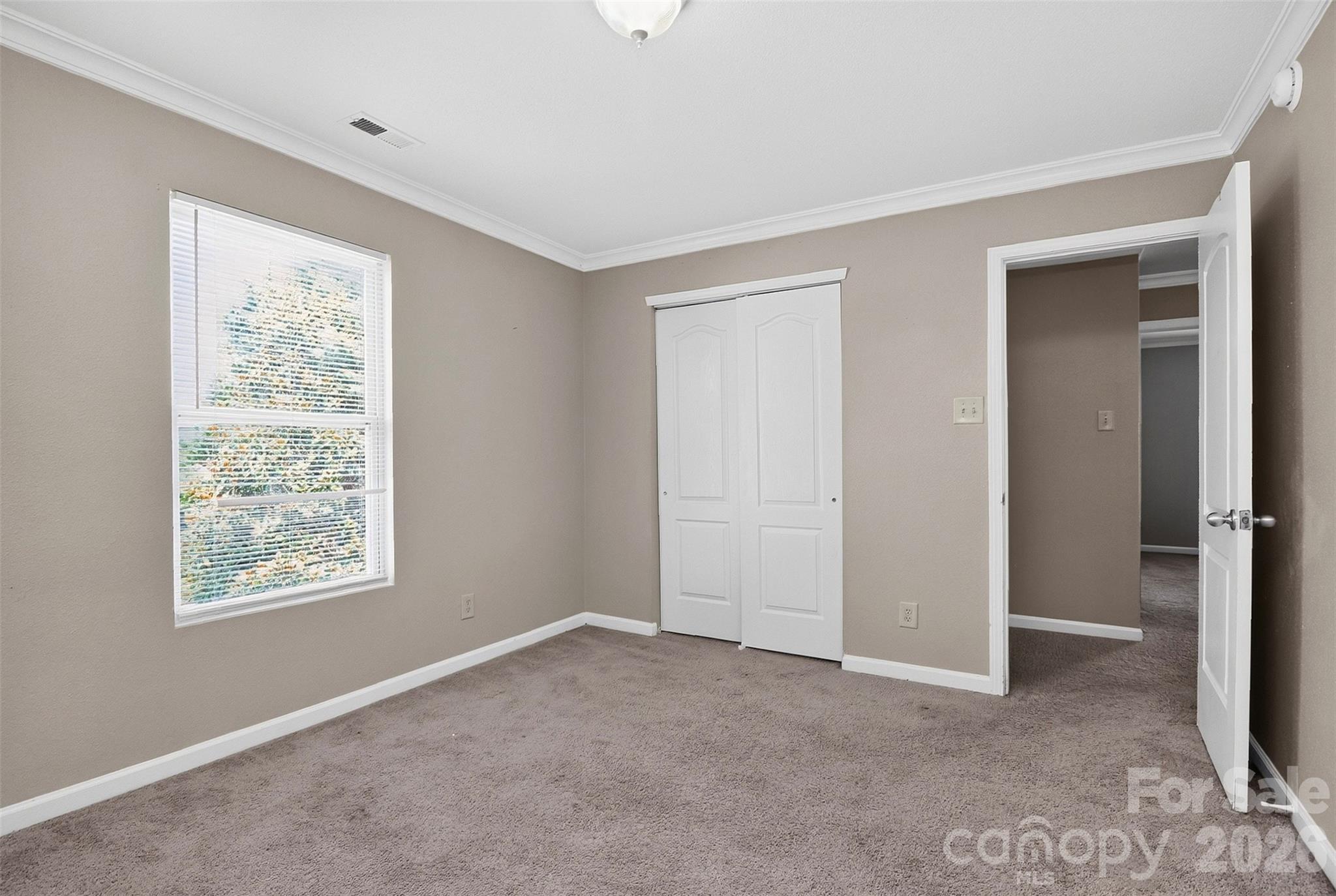 209 Farm Springs Drive Property Photo 41