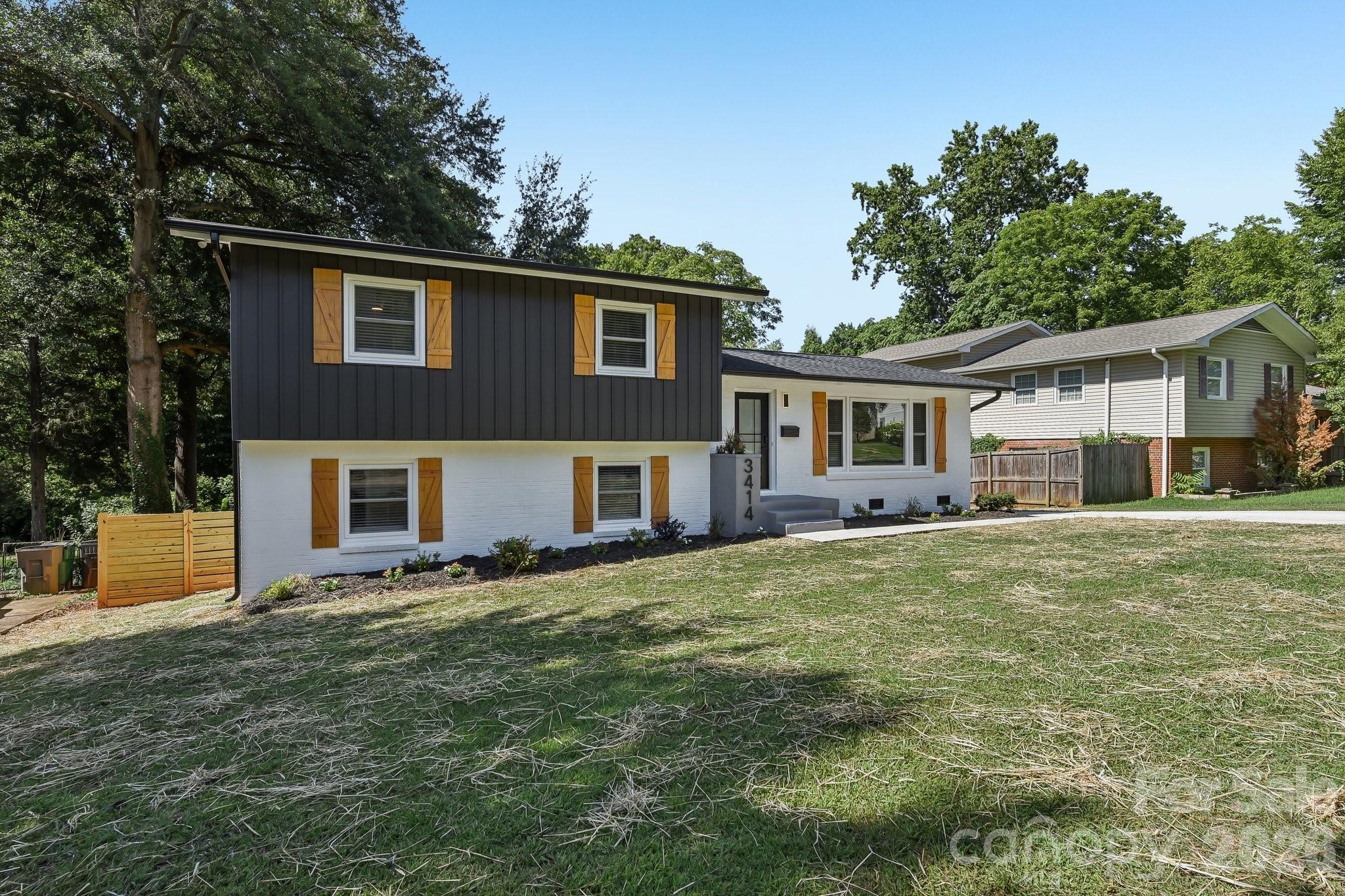 3414 Winterfield Place Property Photo 3