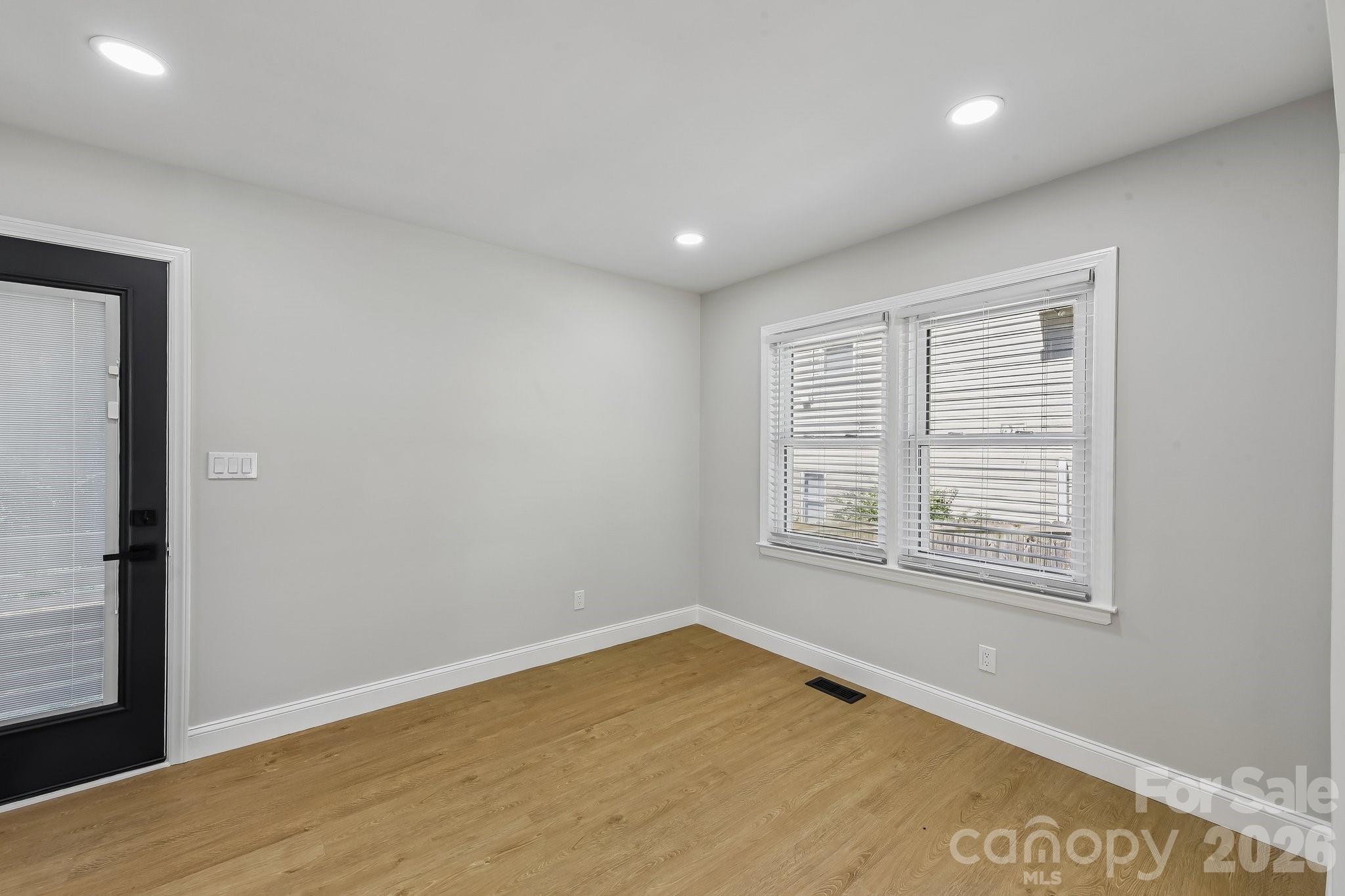 3414 Winterfield Place Property Photo 11