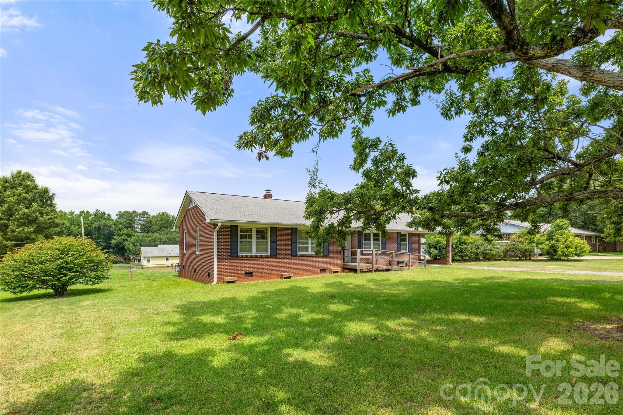 751 Springdale Road Property Photo 3