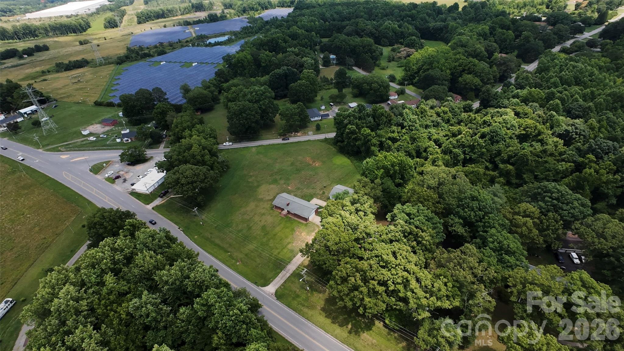 1013 York Road Property Photo 2