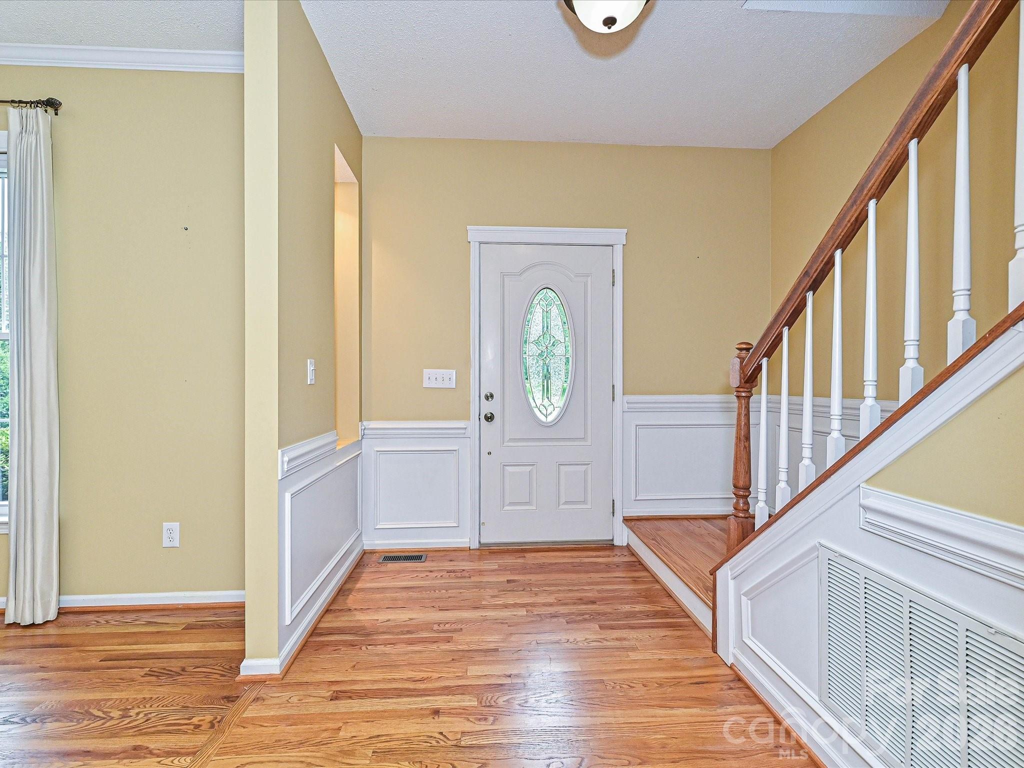 110 Glynwater Drive Property Photo 4