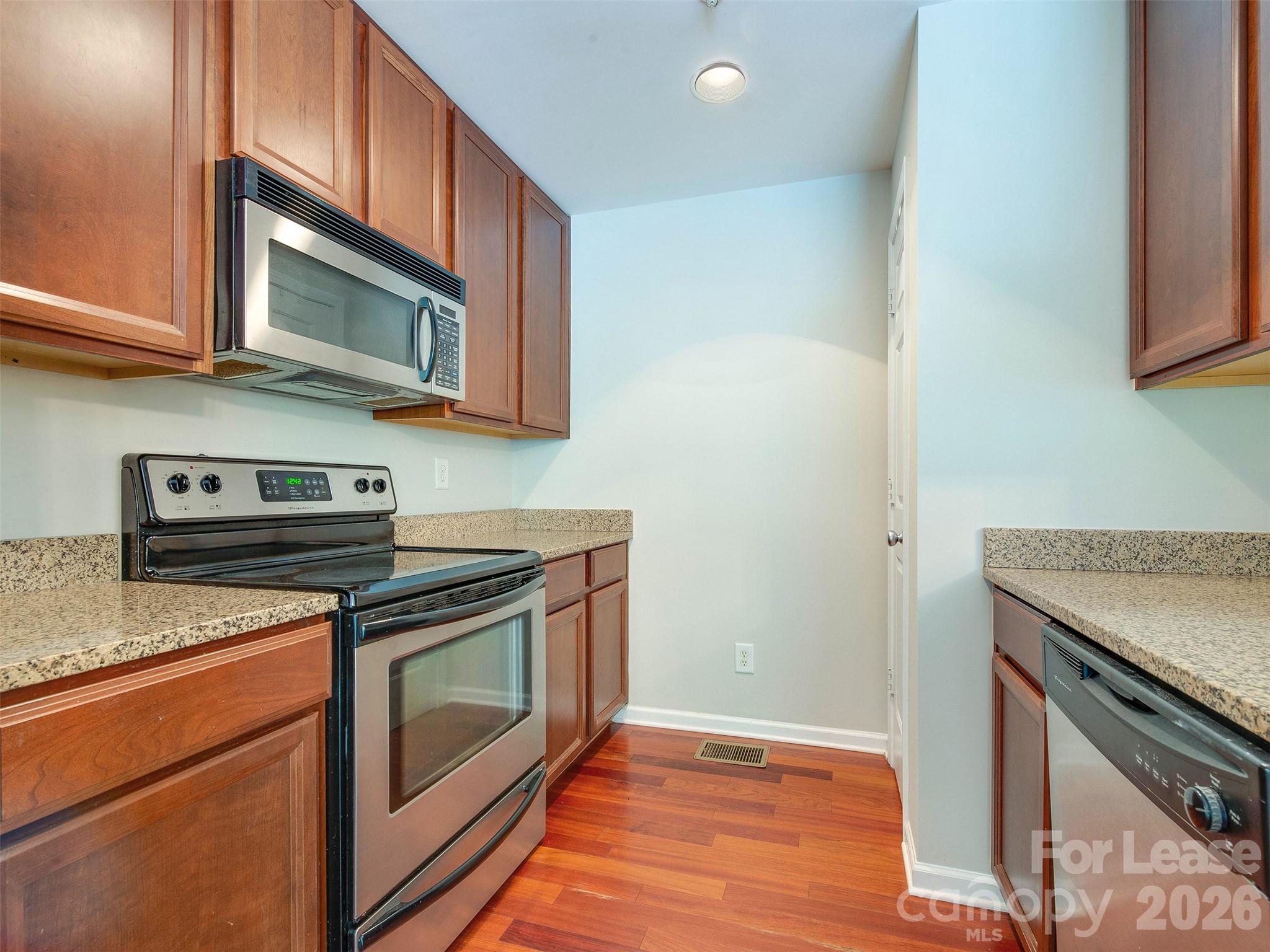 3729 Picasso Court Property Photo 6