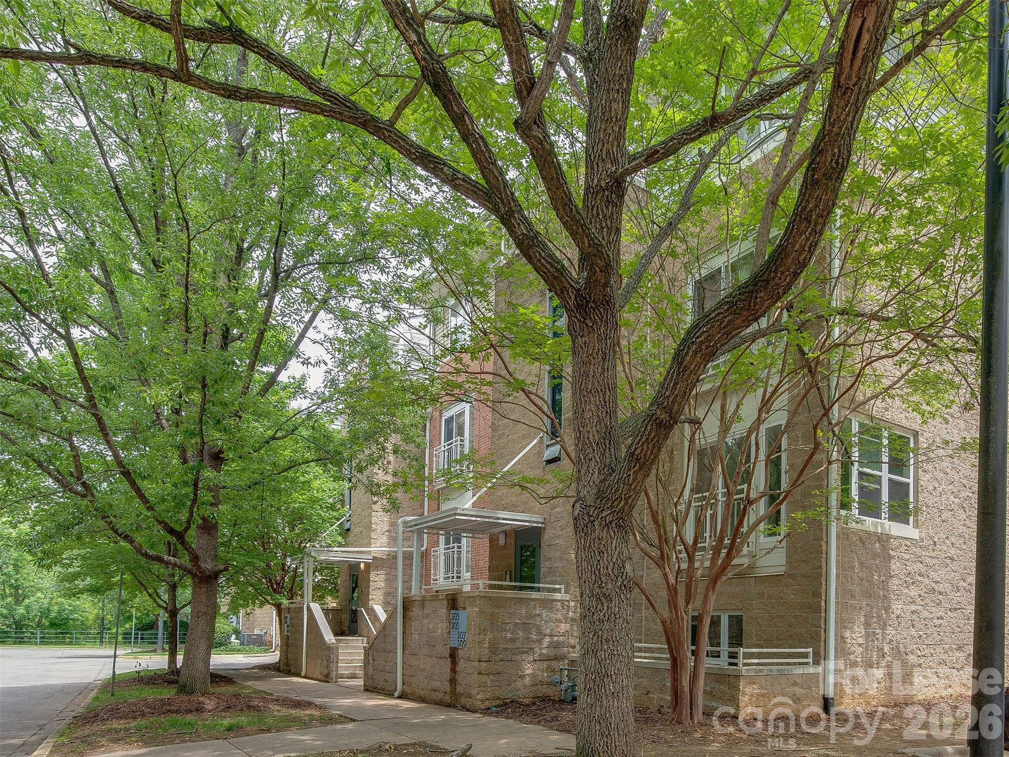 3729 Picasso Court Property Photo 27